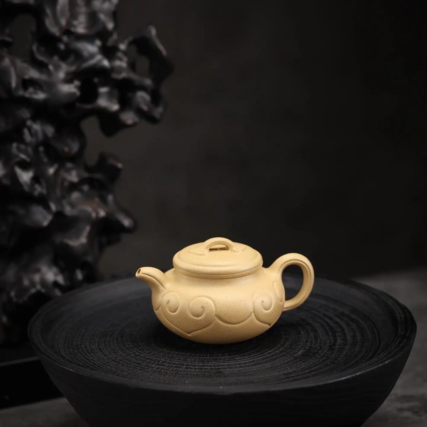 Fang Gu Ru Yi 20cc - Yixing Handmade Teapot 江苏宜兴