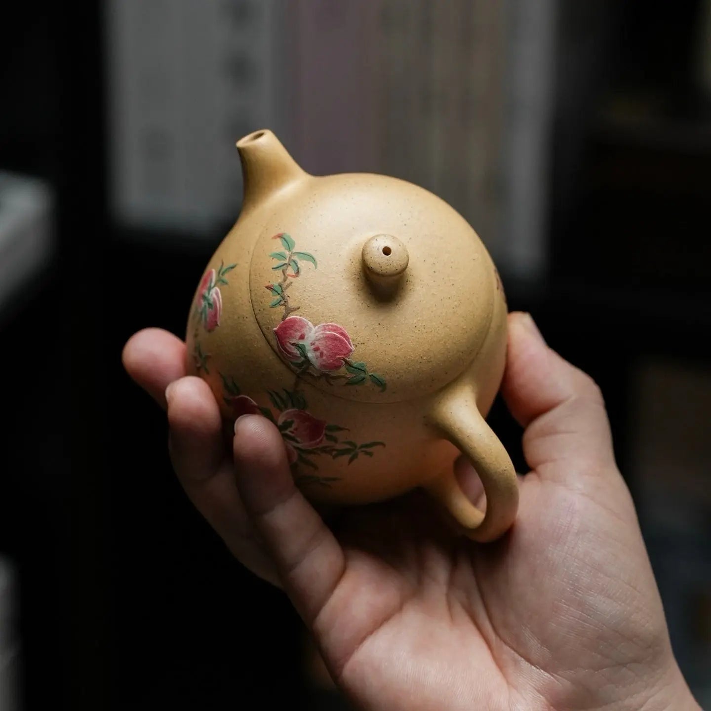 Fang Hua 188cc - Yixing Handmade Teapot 江苏宜兴
