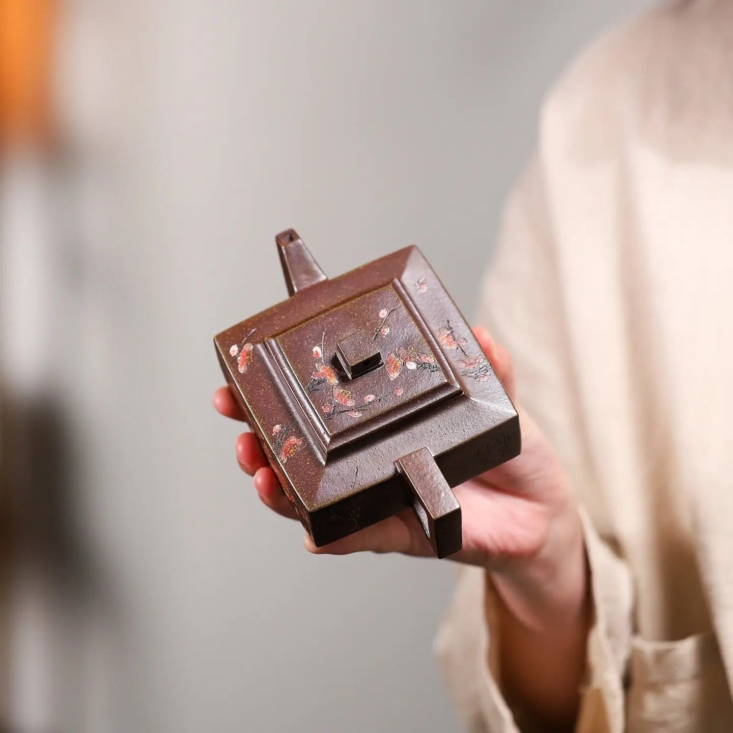Fang Shan Yi Shi 190cc - Yixing Handmade Teapot 江苏宜兴