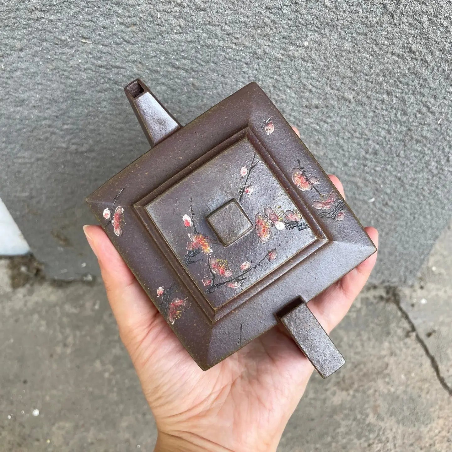 Fang Shan Yi Shi 190cc - Yixing Handmade Teapot 江苏宜兴
