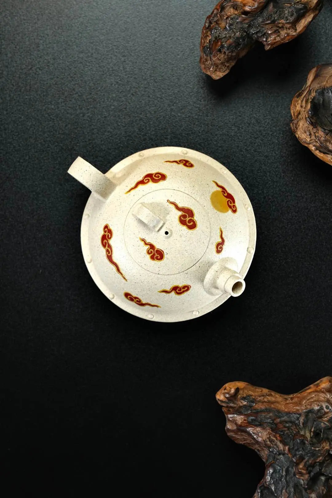 Fei Die 130cc - Yixing Handmade Teapot 江苏宜兴