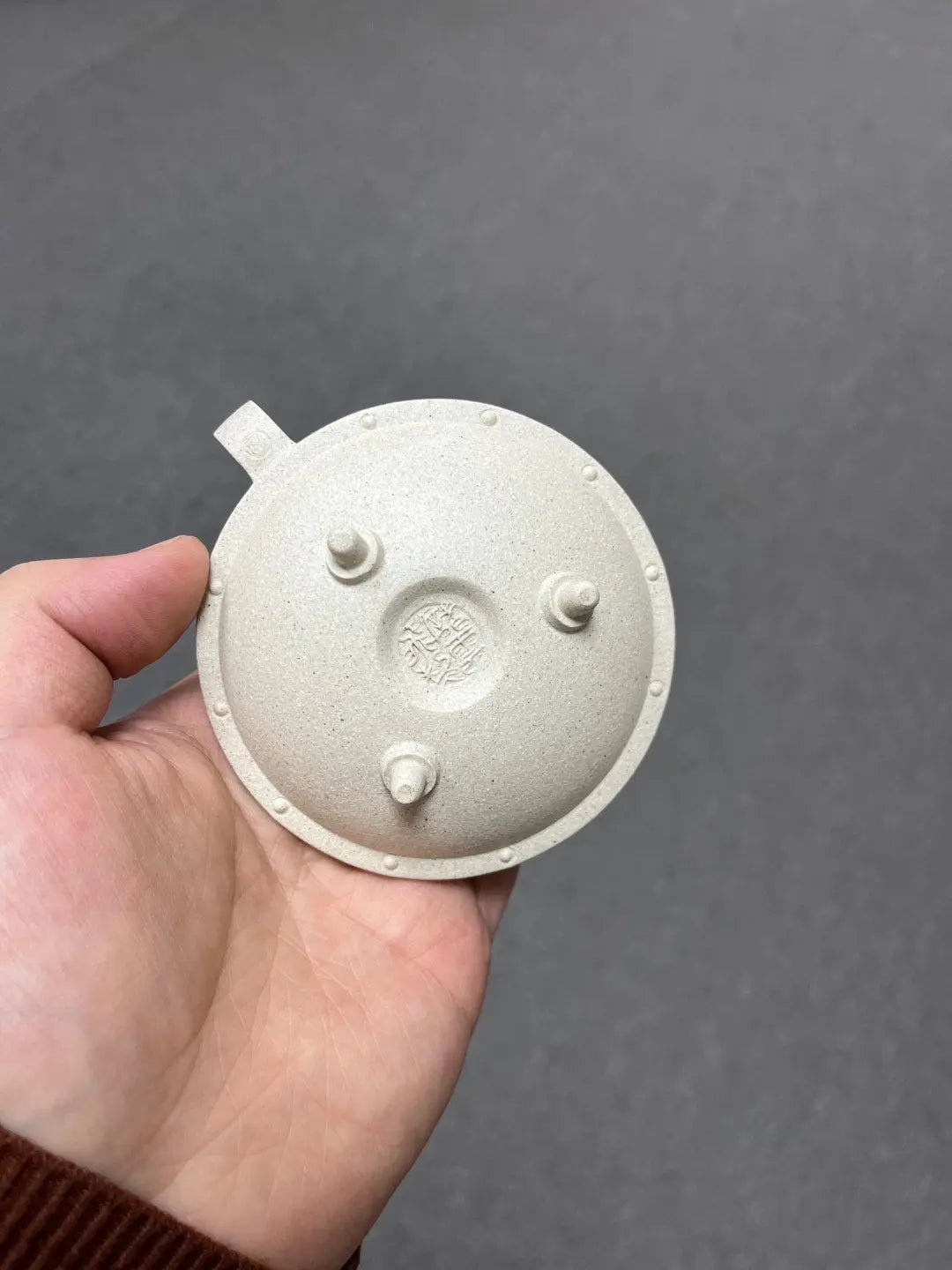 Fei Die 130cc - Yixing Handmade Teapot 江苏宜兴