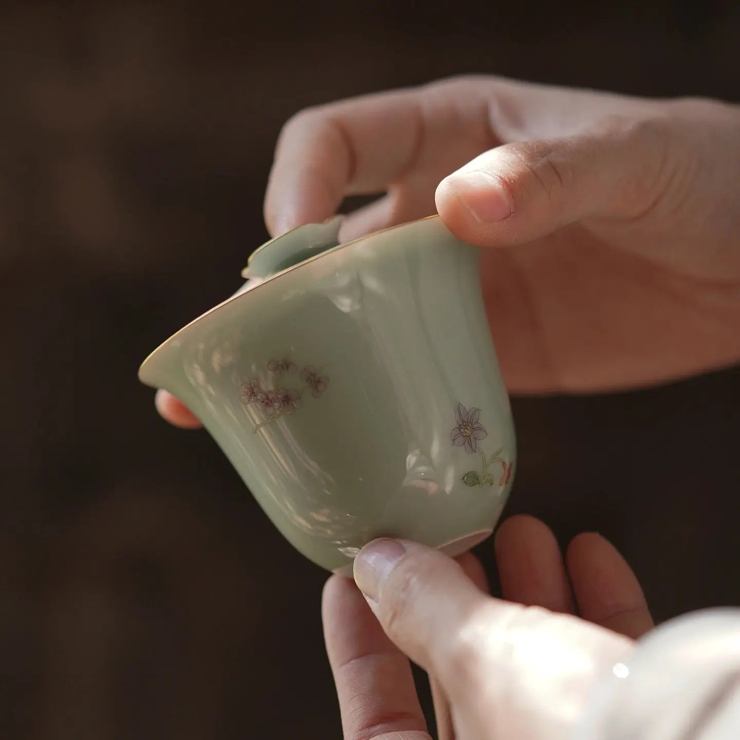 Fen Qing Luo Xiang 145cc - Jing De Zhen Porcelain Gaiwan zycschina