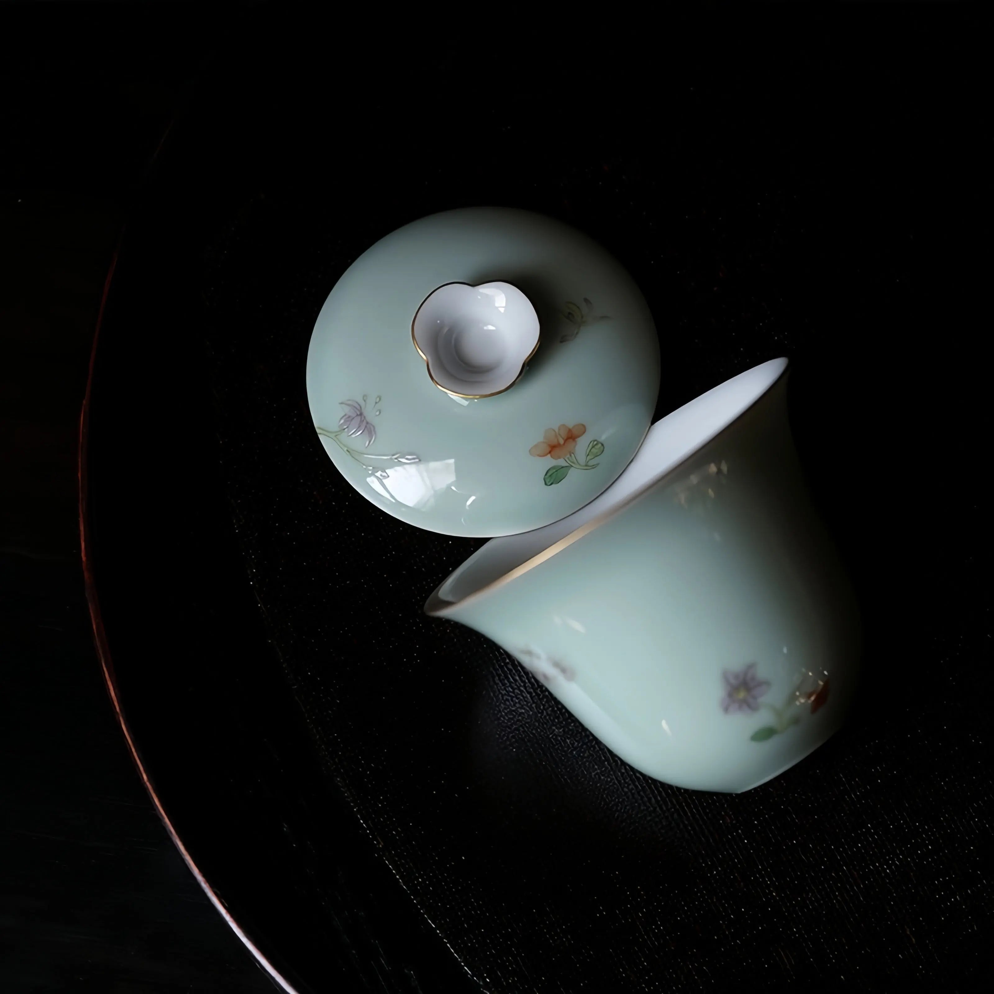 Fen Qing Luo Xiang 145cc - Jing De Zhen Porcelain Gaiwan zycschina
