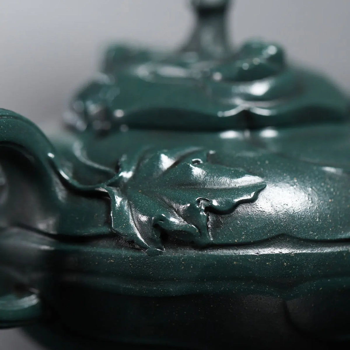 Feng Juan Kui 150cc - Yixing Handmade Teapot 江苏宜兴