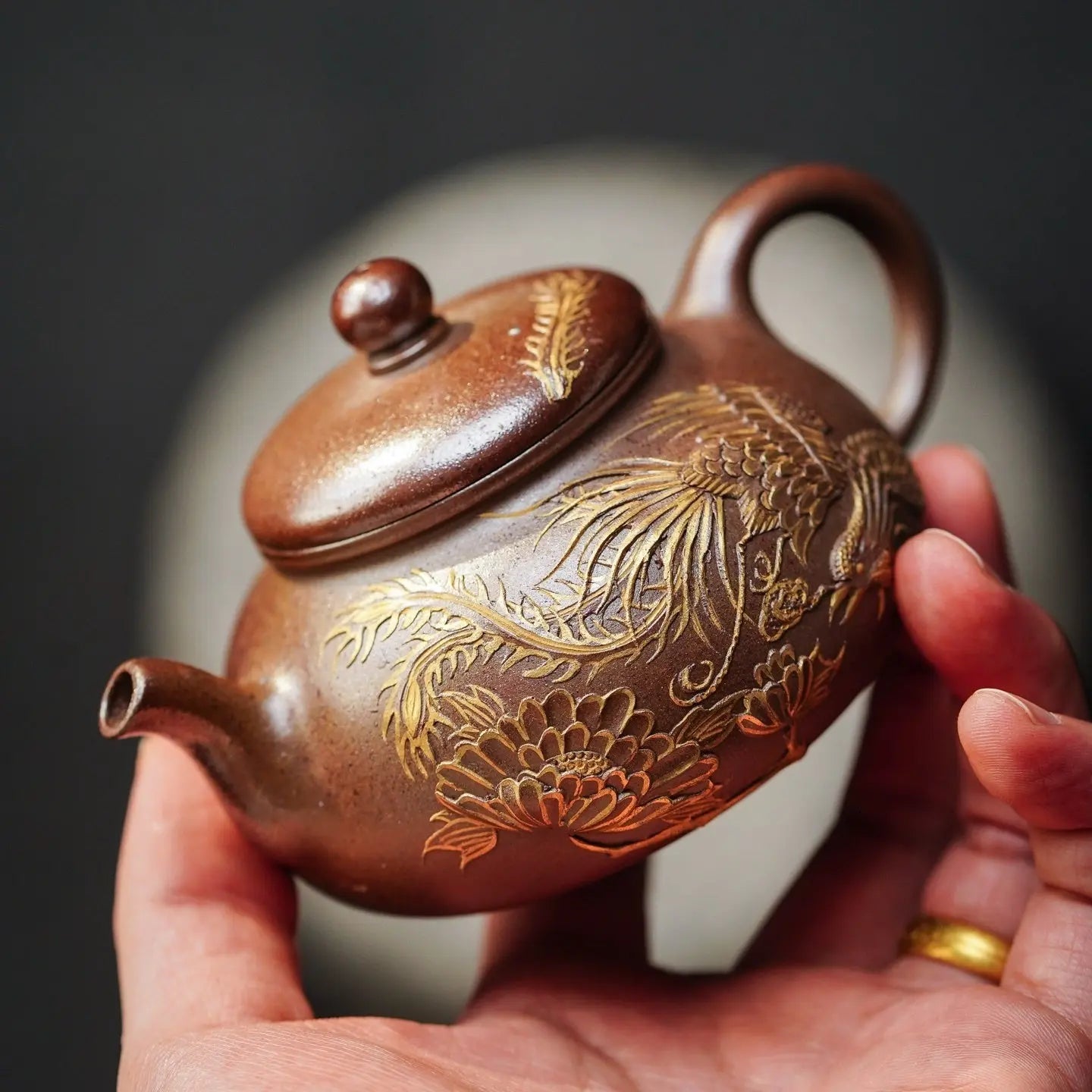 Feng Lai Yi 200cc - Yixing Handmade Teapot 江苏宜兴