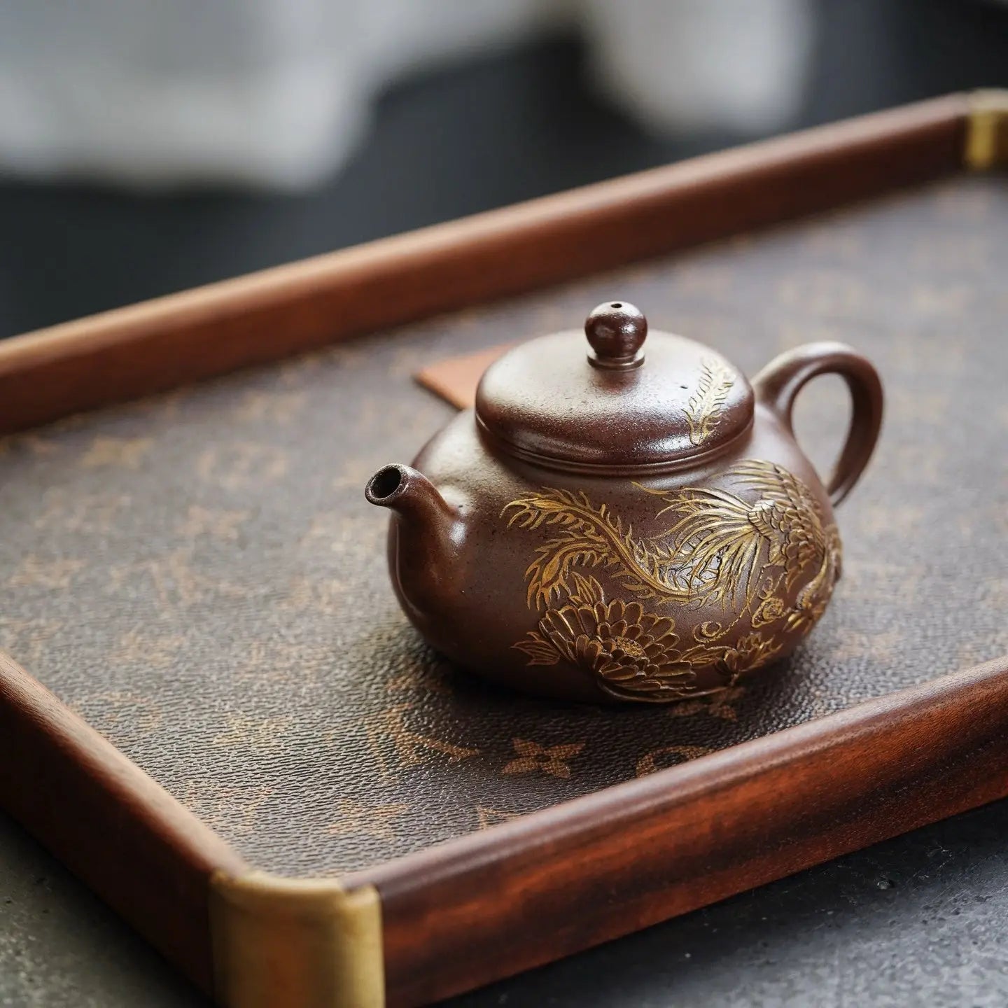 Feng Lai Yi 200cc - Yixing Handmade Teapot 江苏宜兴