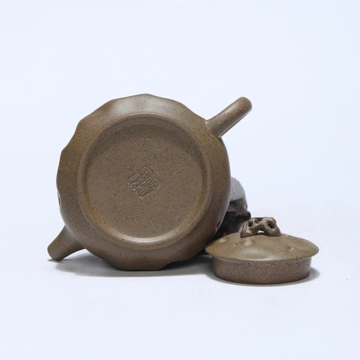 Feng Ming Shi Piao - Yixing Handmade Teapot 江苏宜兴