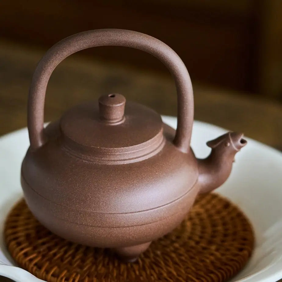 Feng Ming Ti Liang 200cc - Yixing Handmade Teapot 江苏宜兴