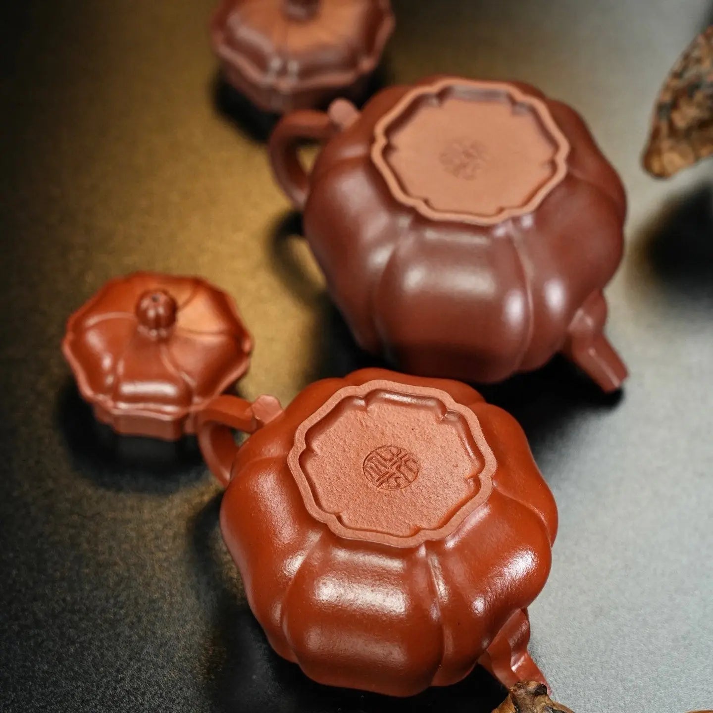 Feng Yao 170-190cc - Yixing Handmade Teapot 江苏宜兴