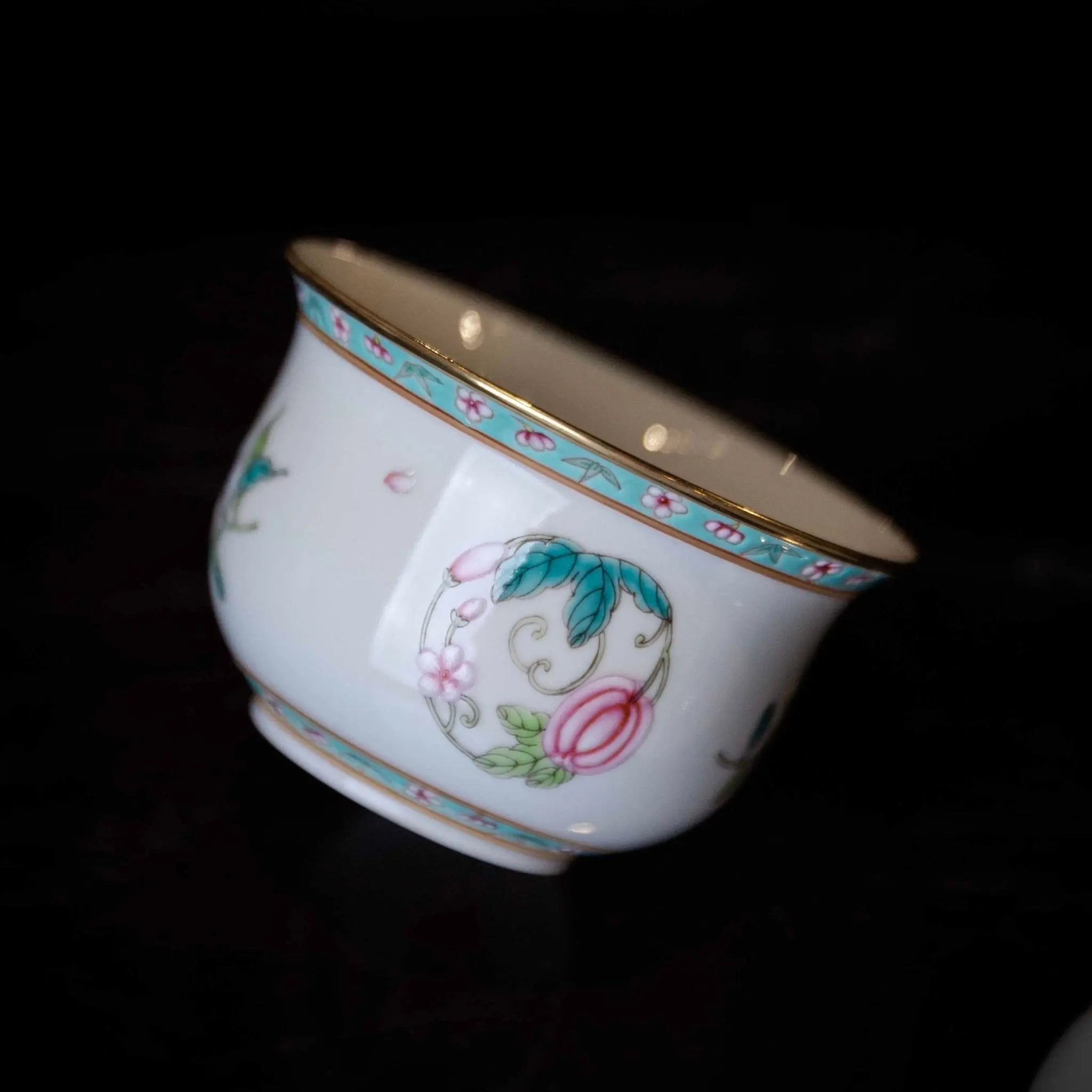 Fo Shou Gua 130cc - Jing De Zhen Porcelain Gaiwan zycschina