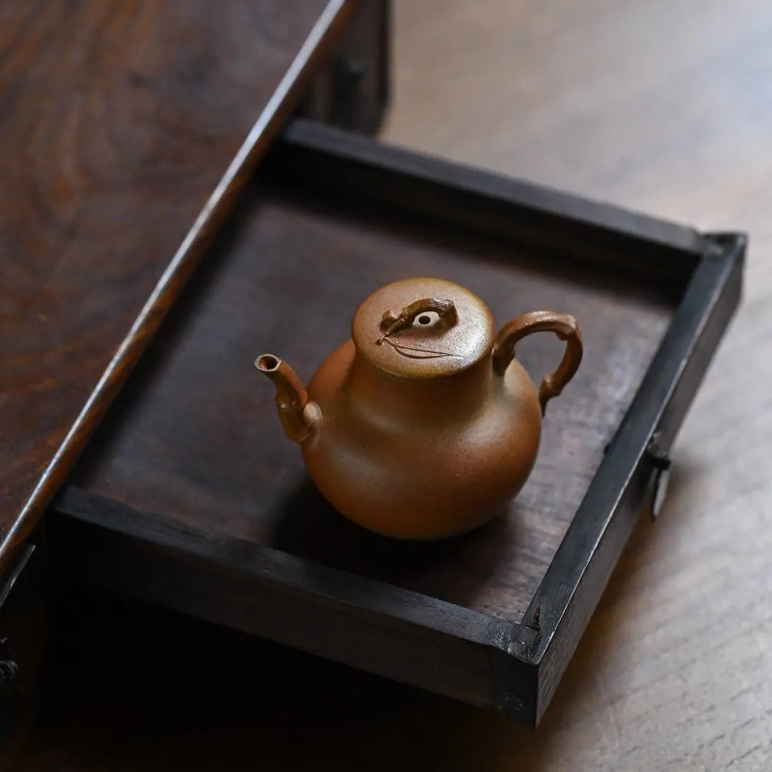 Fu Lu 110cc - Yixing Handmade Teapot 江苏宜兴
