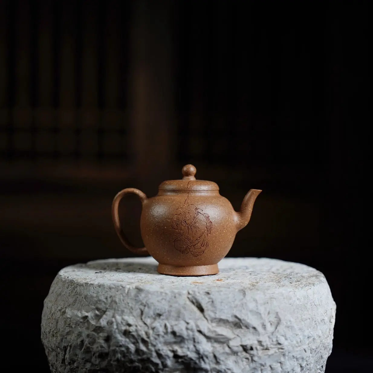 Gao Shi 150cc - Yixing Handmade Teapot 江苏宜兴