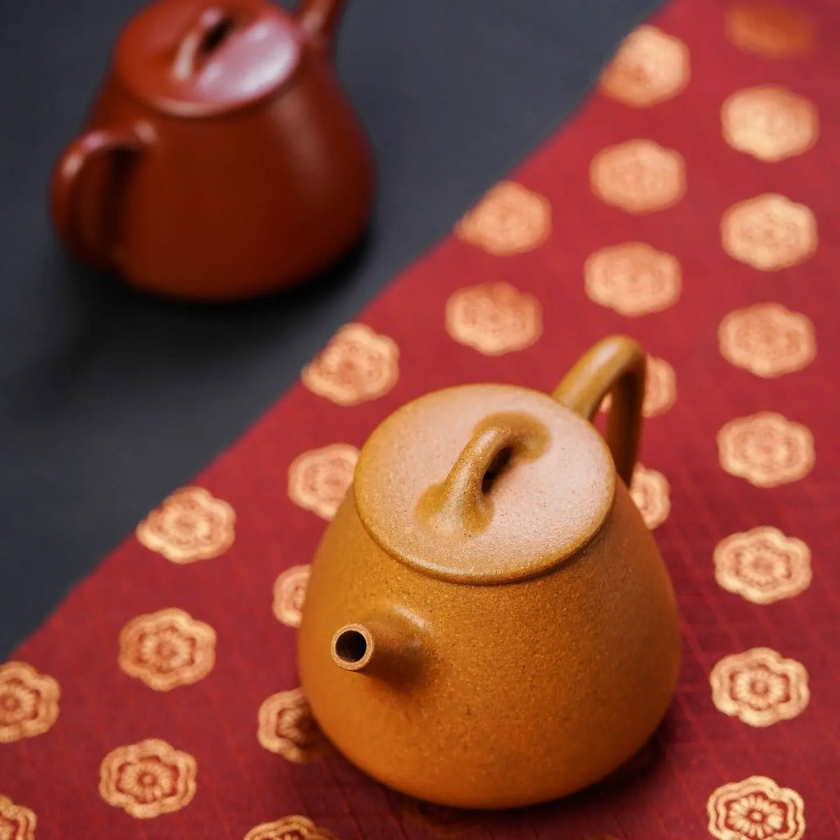 Gao Shi Piao 100/170cc - Yixing Handmade Teapot 江苏宜兴