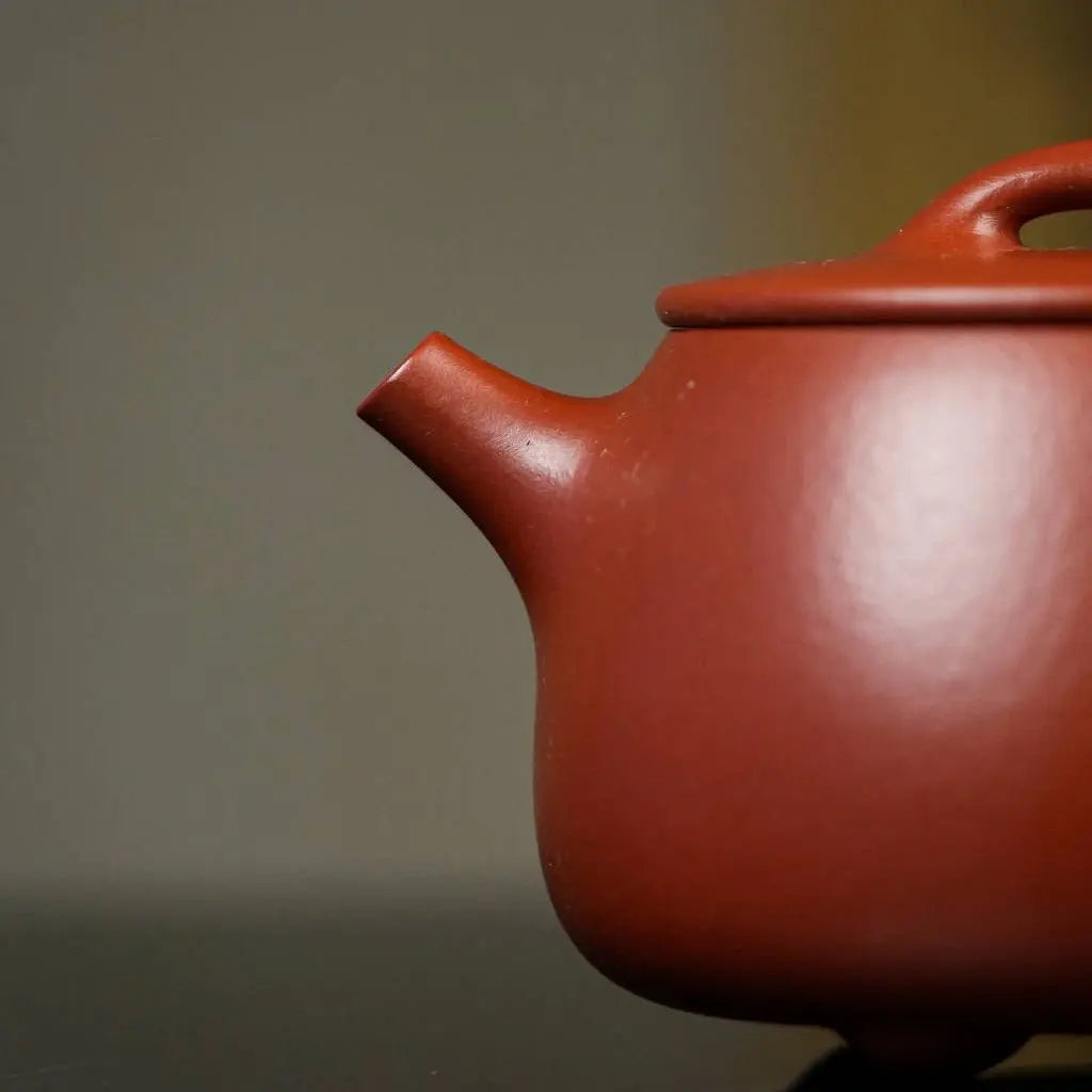 Gao Shi Piao 200cc - Yixing Handmade Teapot 江苏宜兴