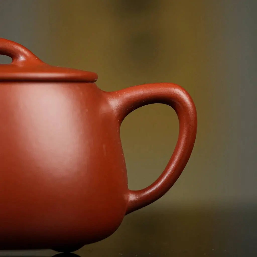 Gao Shi Piao 200cc - Yixing Handmade Teapot 江苏宜兴