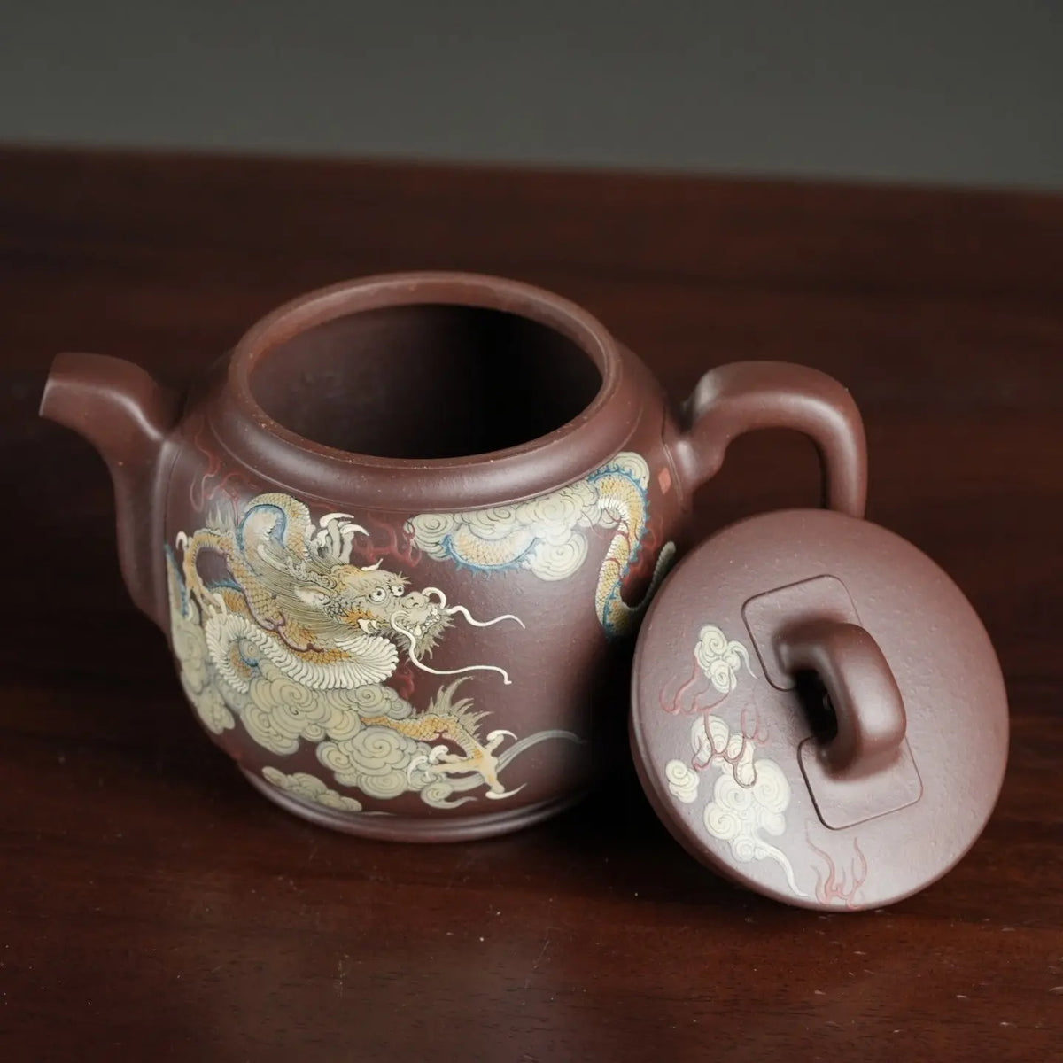 Gao Yu Dai 550cc - Yixing Handmade Teapot 【DM for price】 江苏宜兴