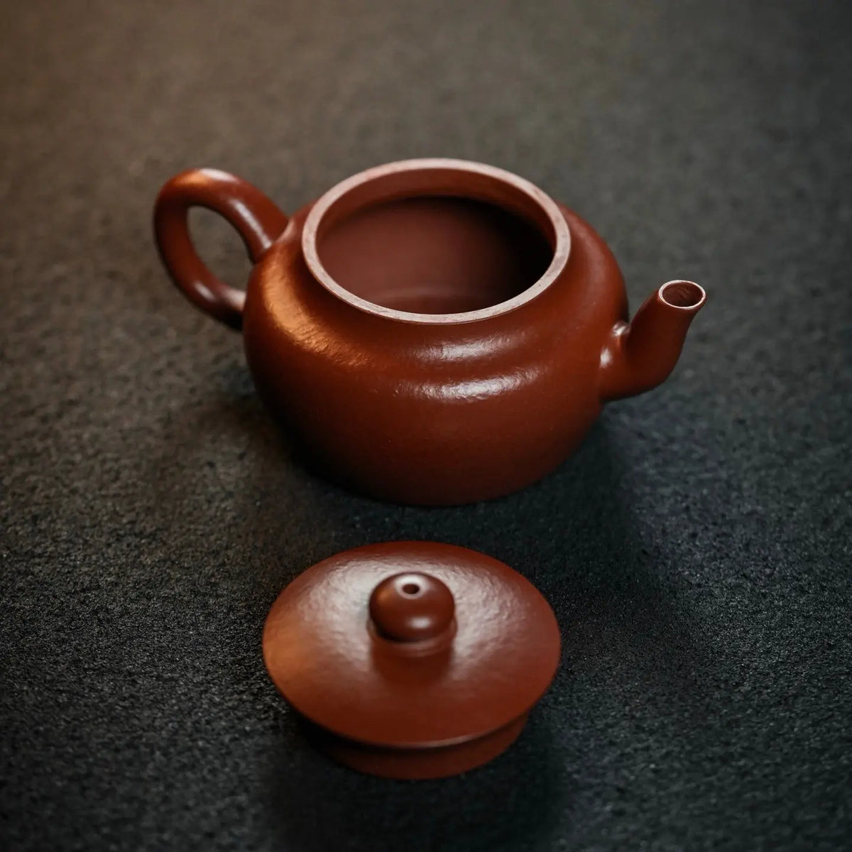 Gen Gu 110cc - Yixing Handmade Teapot 江苏宜兴