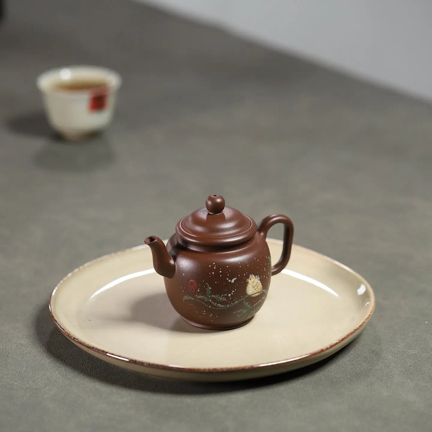 Gong Deng 150cc - Yixing Handmade Teapot 江苏宜兴