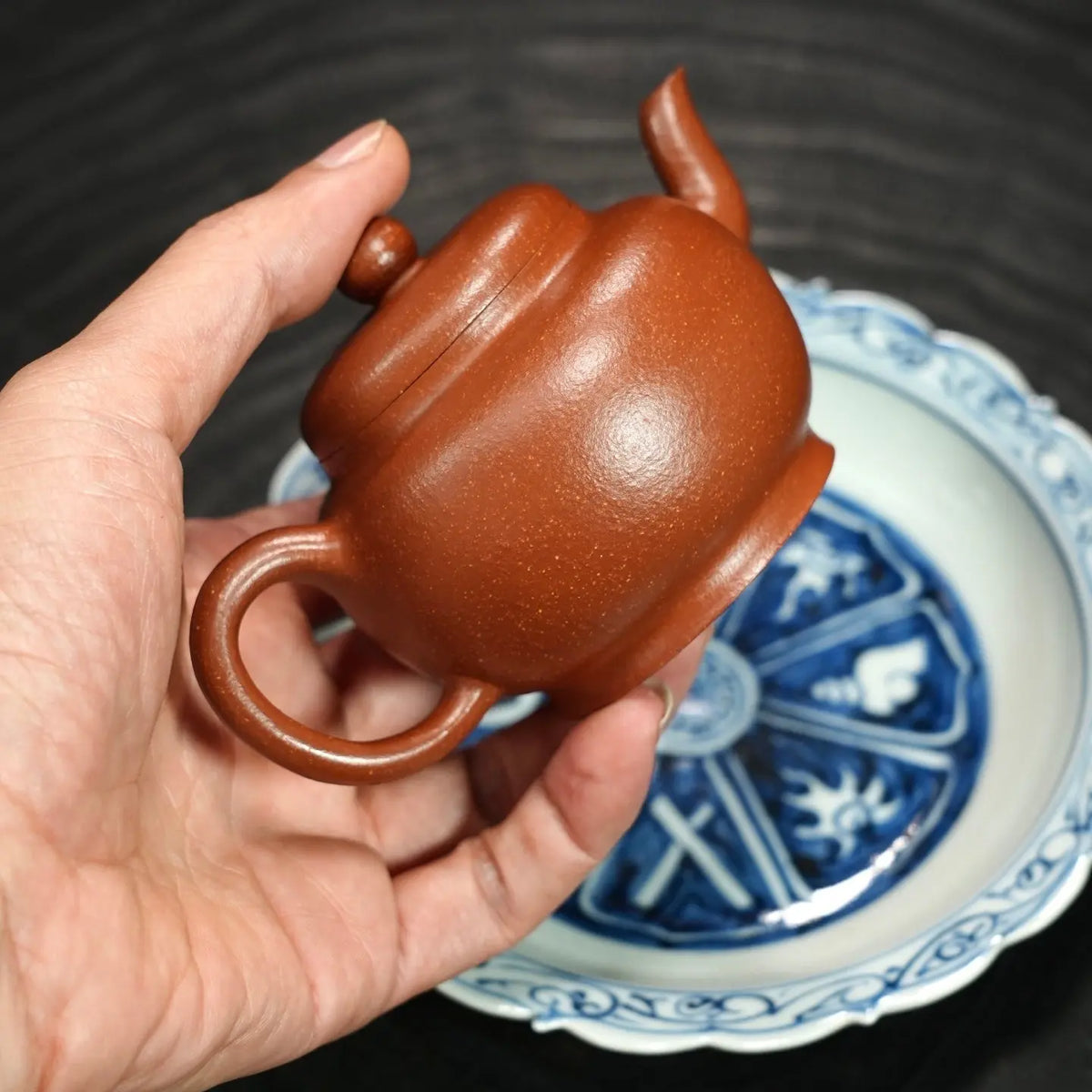 Gong Deng 150cc - Yixing Handmade Teapot 江苏宜兴