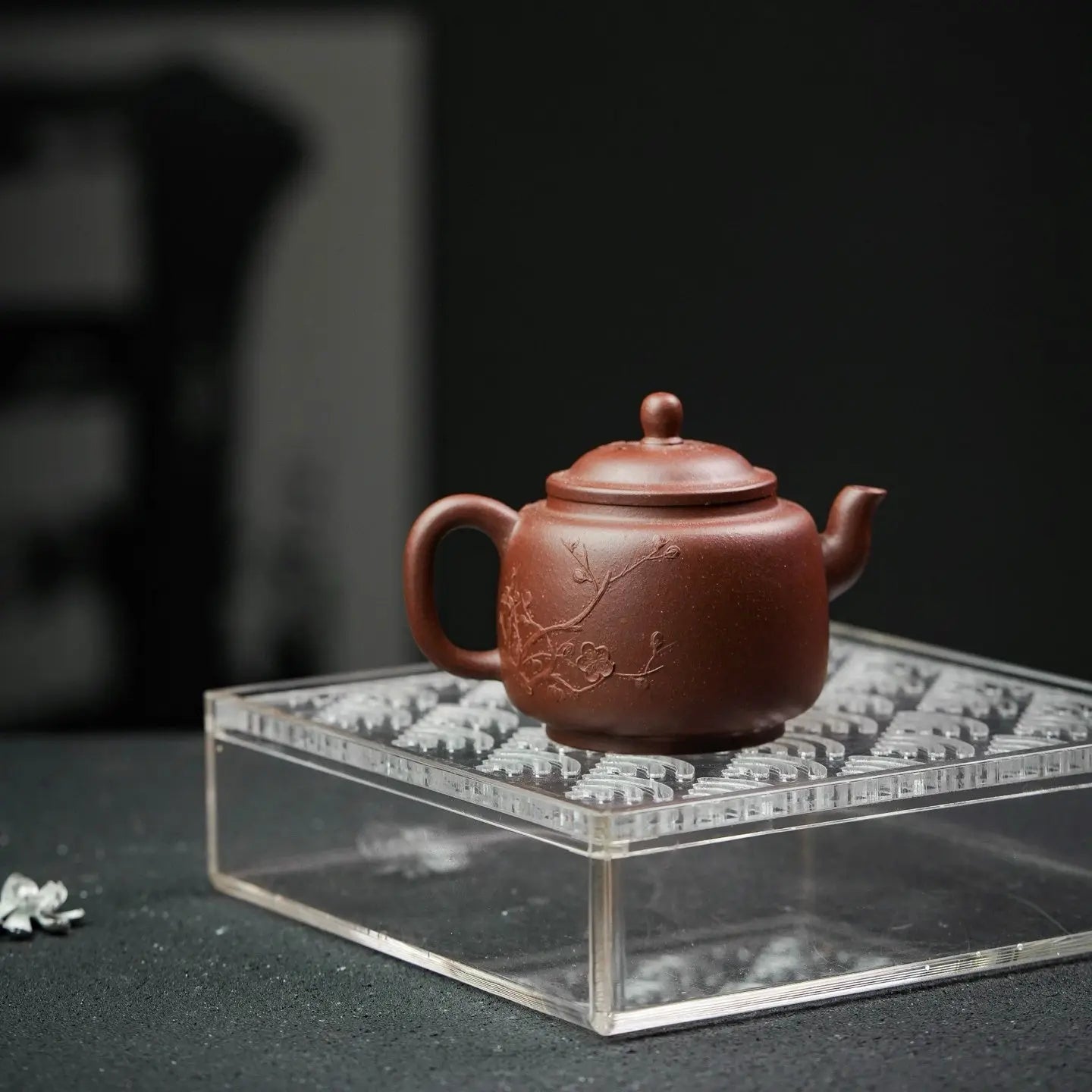 Gong Deng 150cc - Yixing Handmade Teapot 江苏宜兴