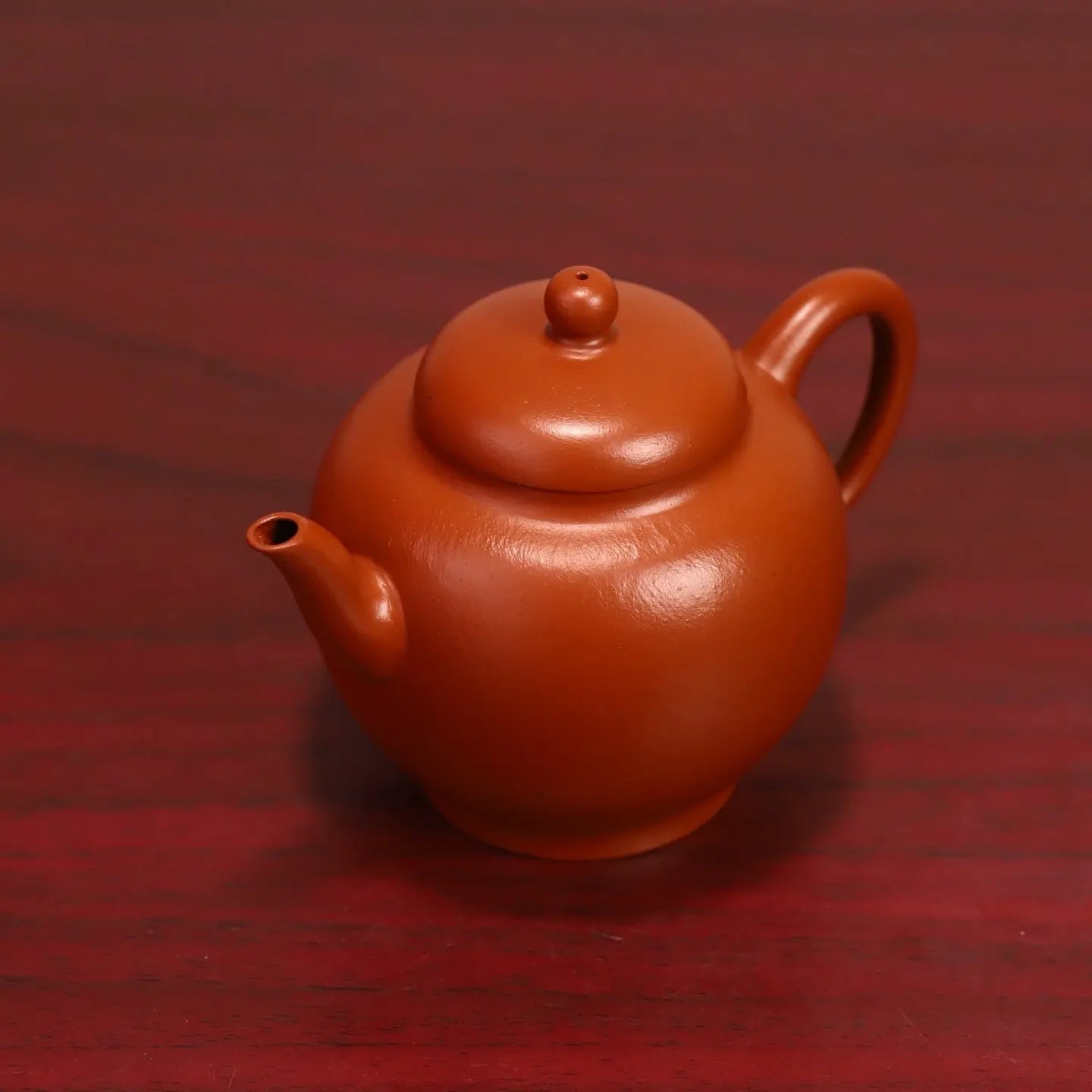 Gong Deng 160cc - Yixing Handmade Teapot 江苏宜兴