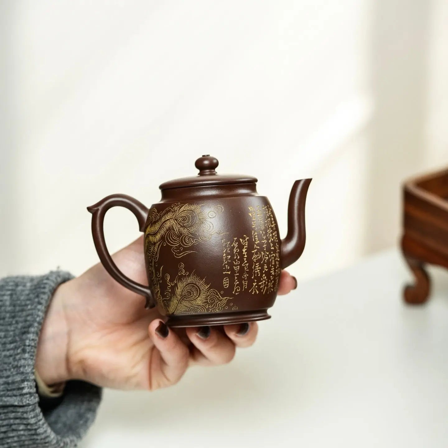 Gong Deng 180cc - Yixing Handmade Teapot 江苏宜兴