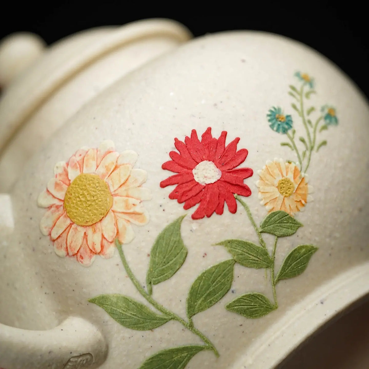 Gong Deng 180cc - Yixing Handmade Teapot 江苏宜兴