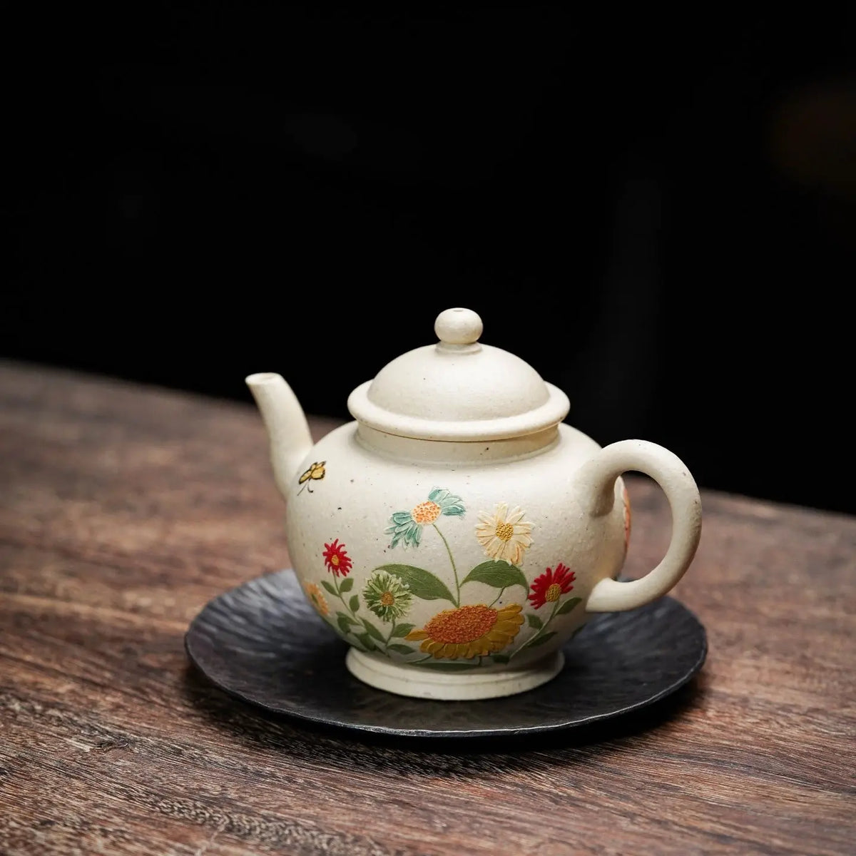Gong Deng 180cc - Yixing Handmade Teapot 江苏宜兴