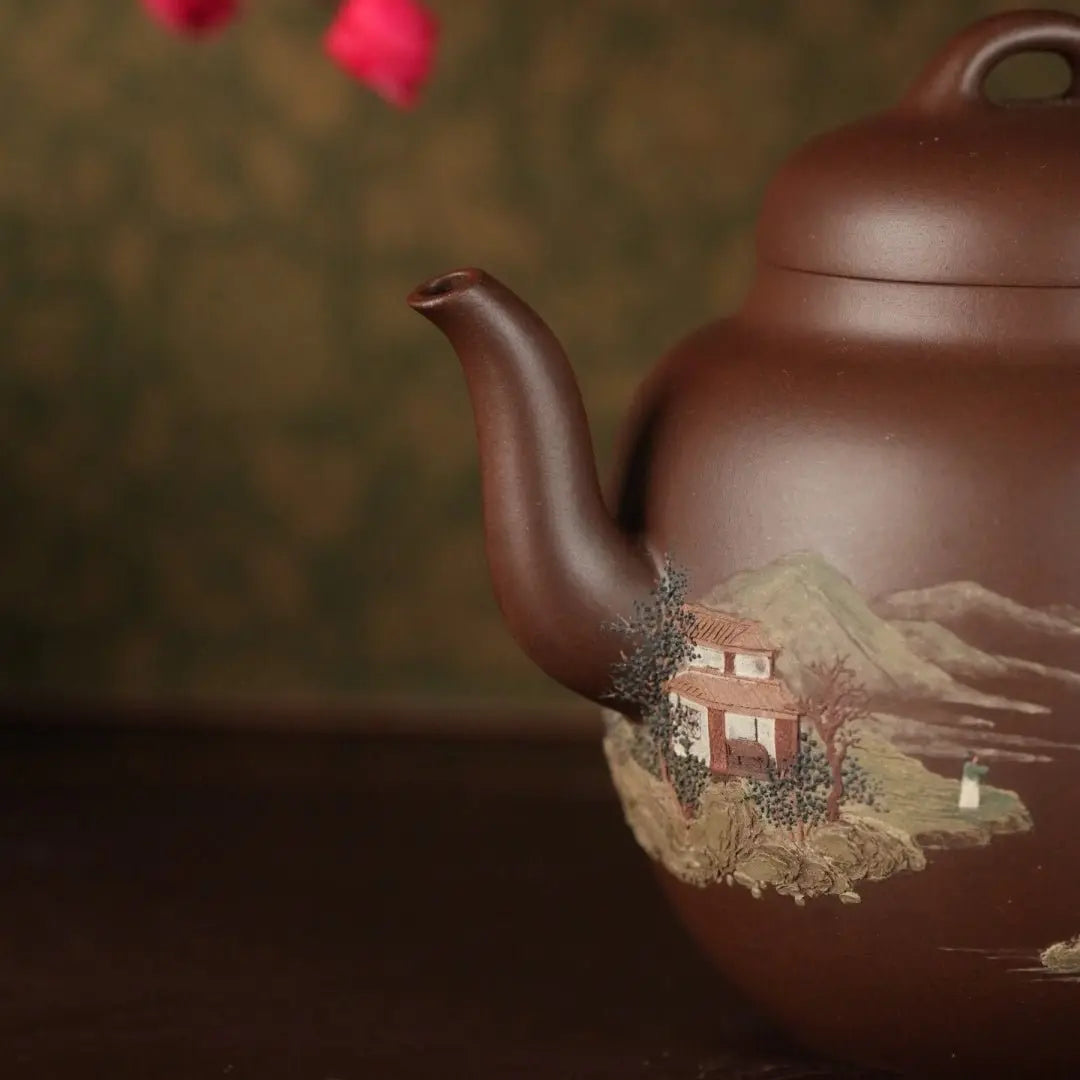 Gong Deng 370cc - Yixing Handmade Teapot 江苏宜兴