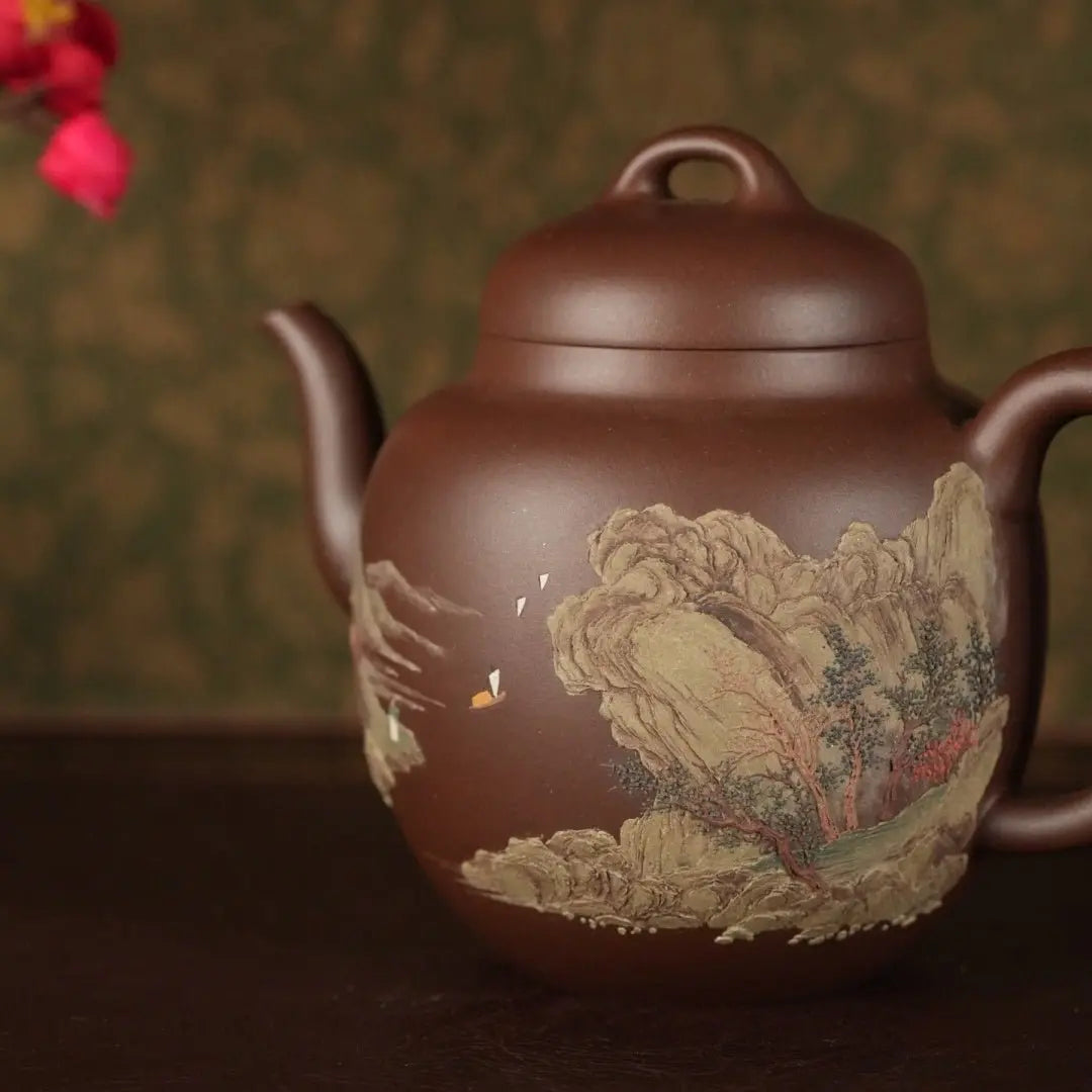 Gong Deng 370cc - Yixing Handmade Teapot 江苏宜兴