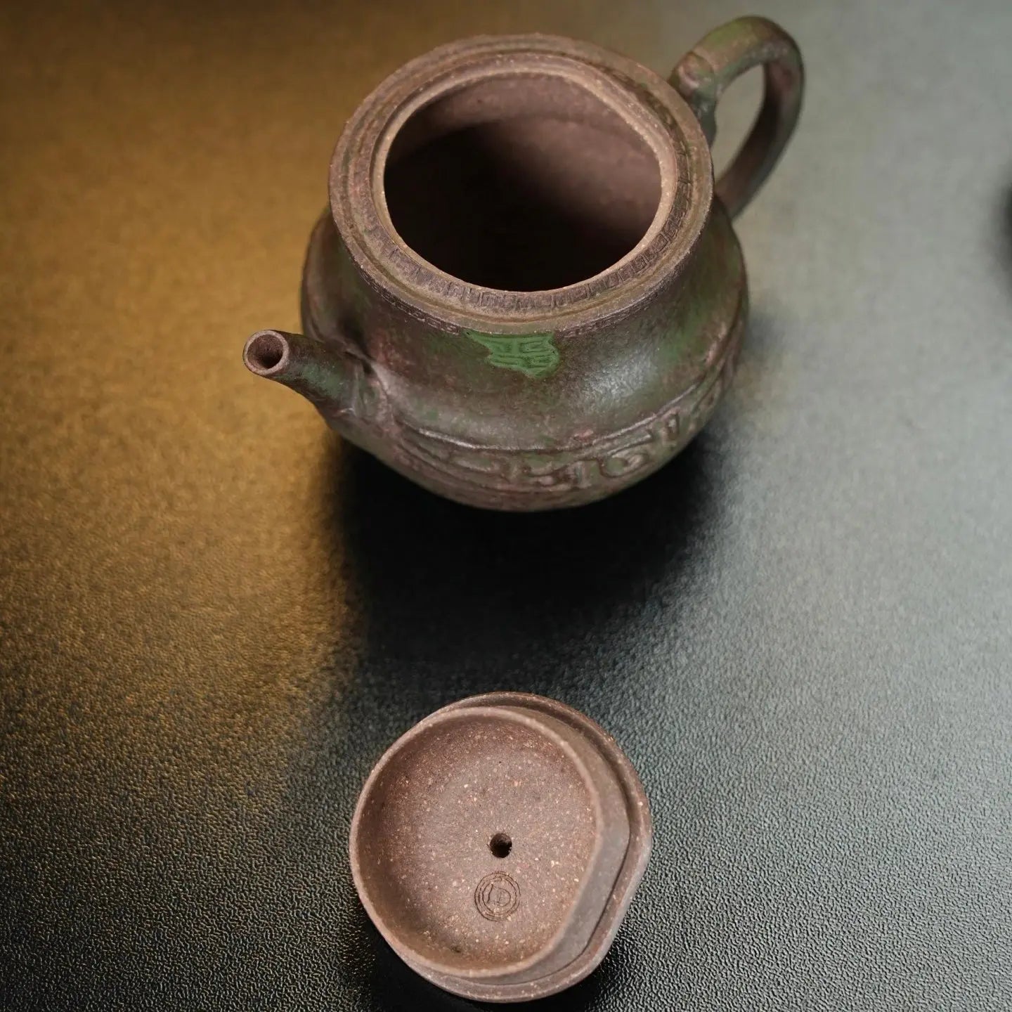 Gu Ya 100cc - Yixing Handmade Teapot 江苏宜兴