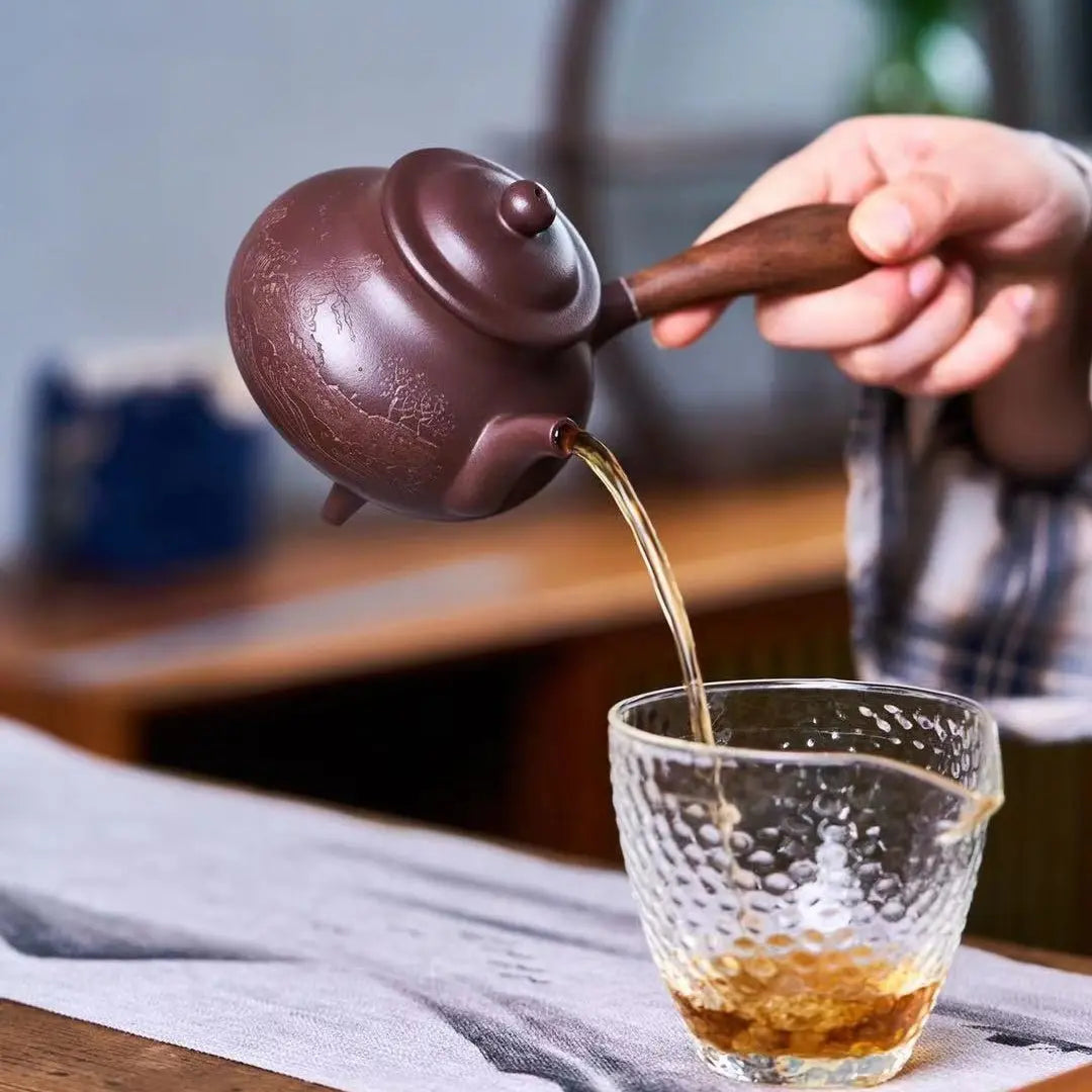 Guan Cang Hai 230cc - Yixing Handmade Teapot 江苏宜兴
