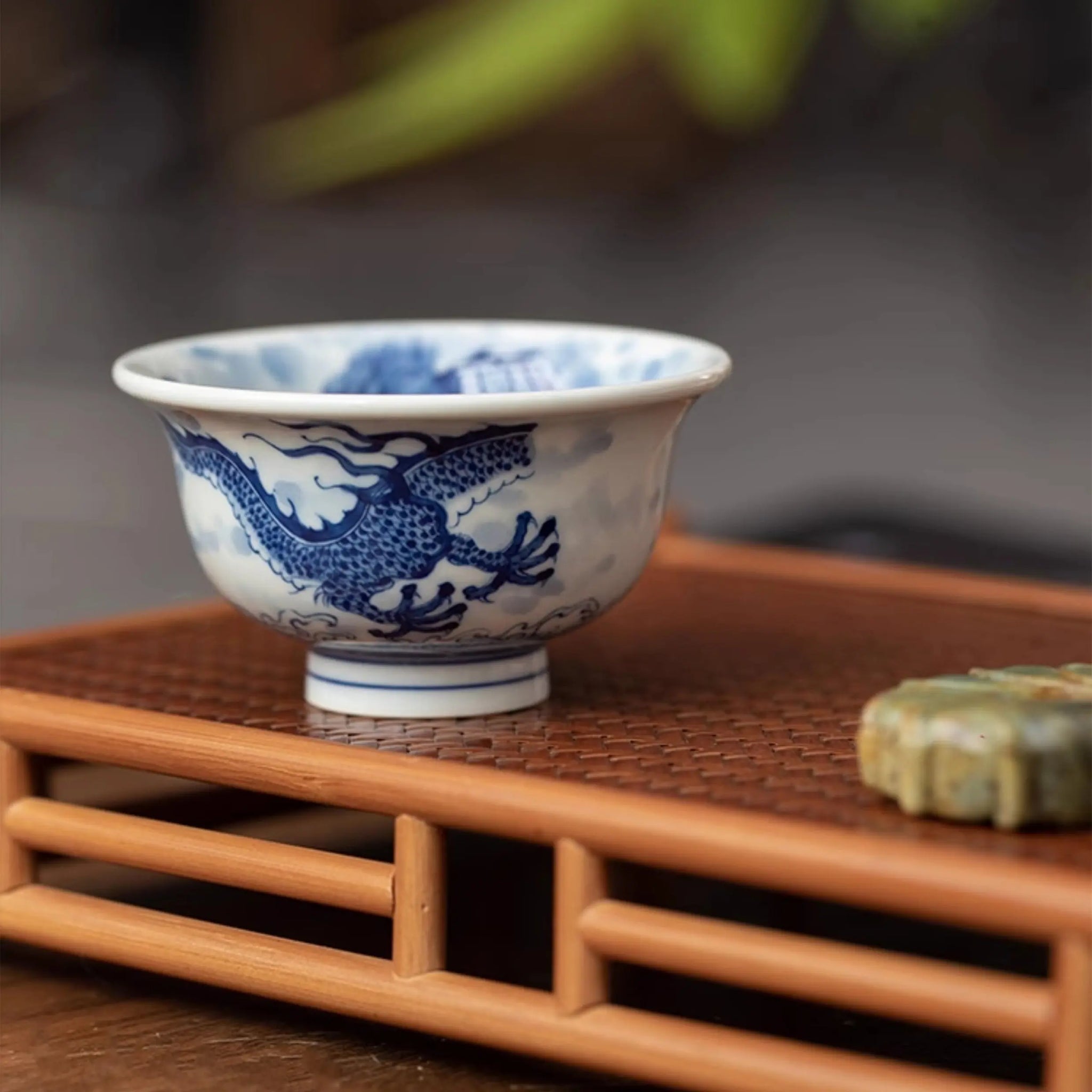 Guo Qiang Xiang Yun Long Wen - Porcelain Teacup zycschina