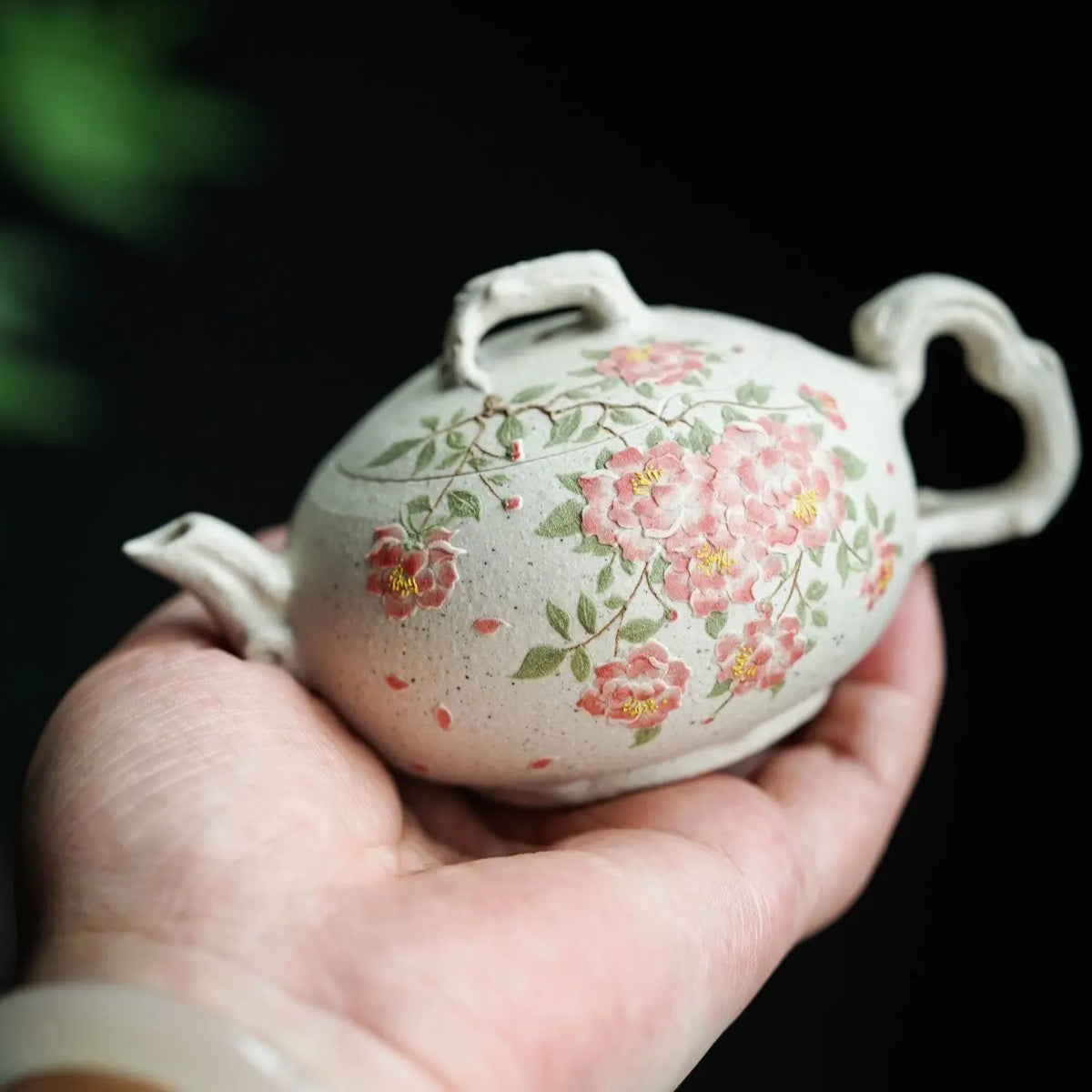 Hai Tang 110cc - Yixing Handmade Teapot 江苏宜兴