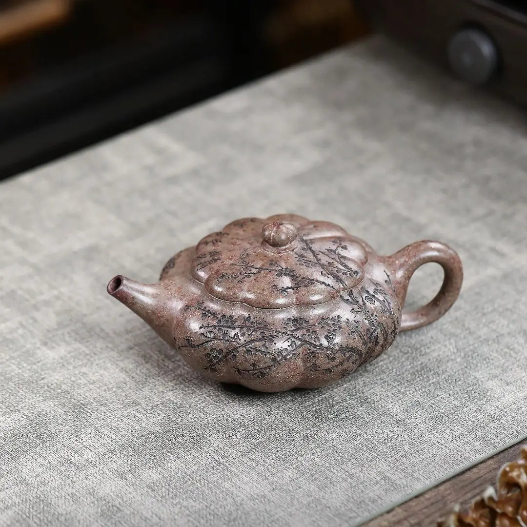 Hai Tang 200cc - Yixing Handmade Teapot 江苏宜兴