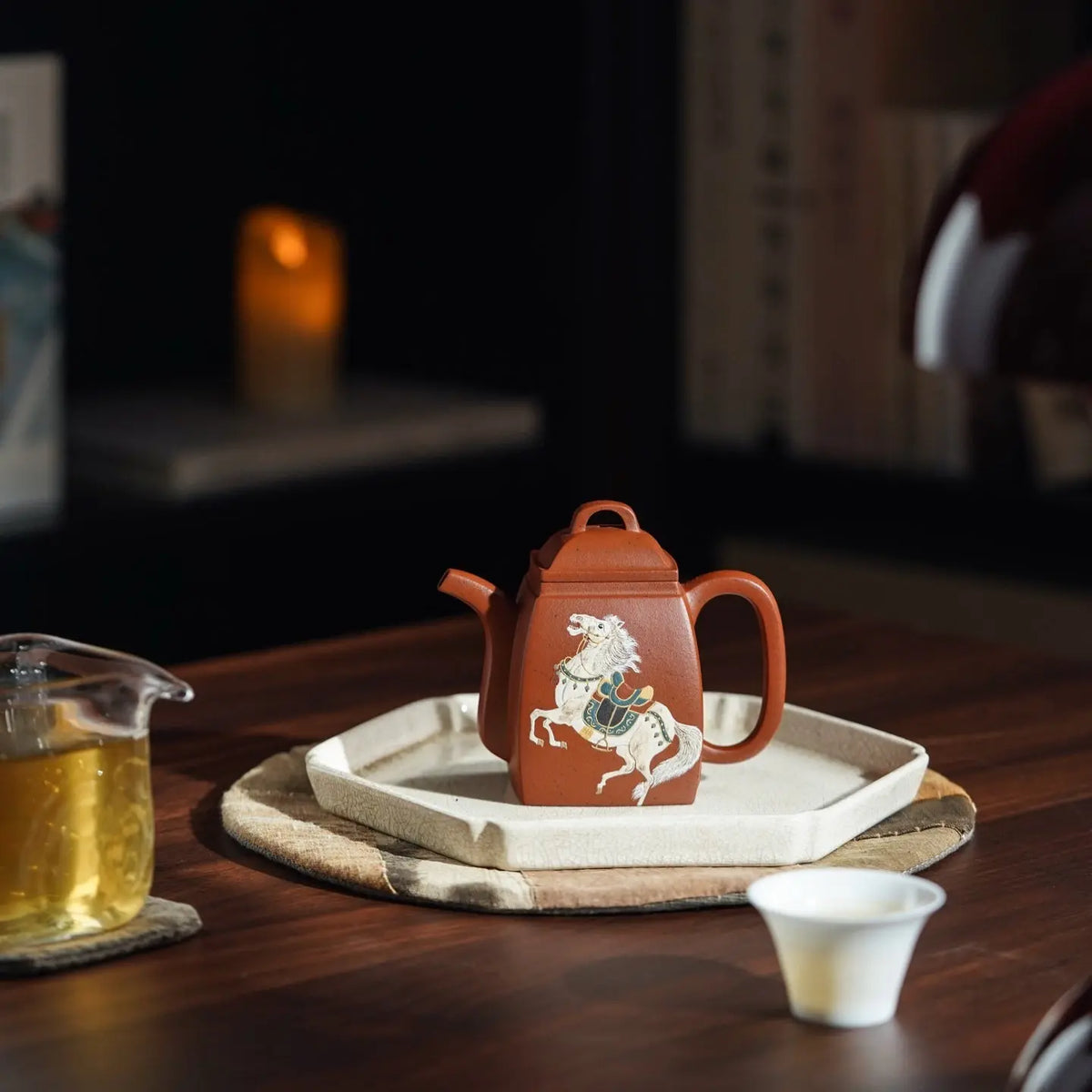 Han Fang 160cc - Yixing Handmade Teapot 江苏宜兴