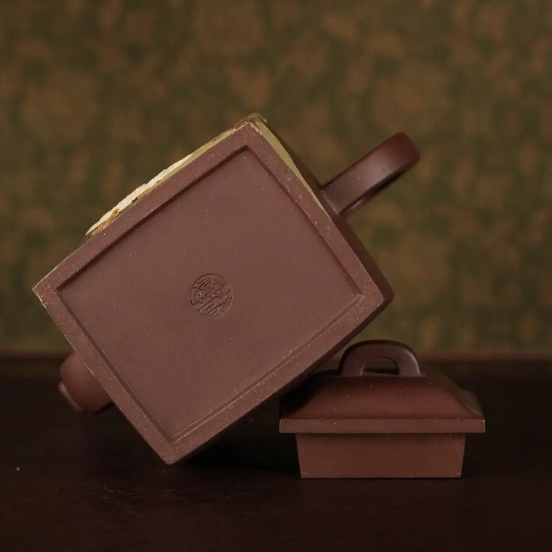 Han Fang 330cc - Yixing Handmade Teapot 江苏宜兴