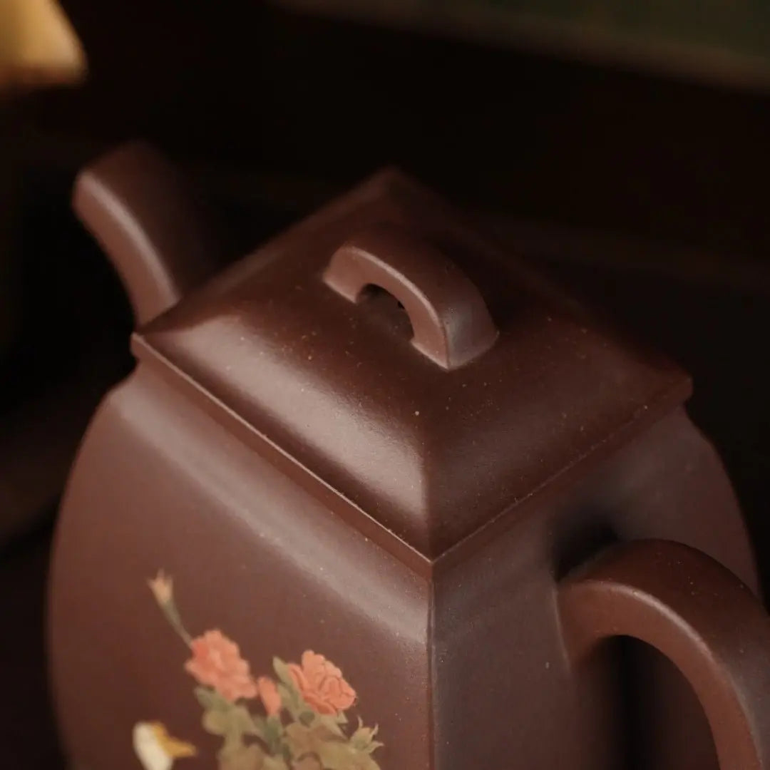 Han Fang 330cc - Yixing Handmade Teapot 江苏宜兴