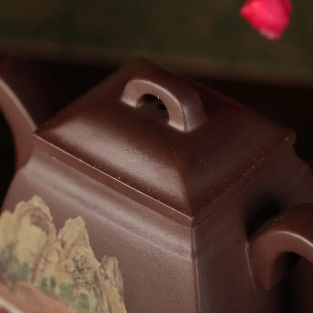 Han Fang 330cc - Yixing Handmade Teapot 江苏宜兴