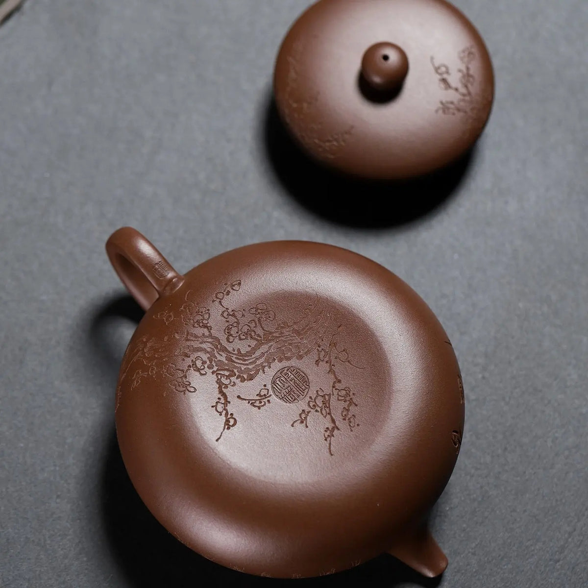 Han Jiang 220cc - Yixing Handmade Teapot 江苏宜兴