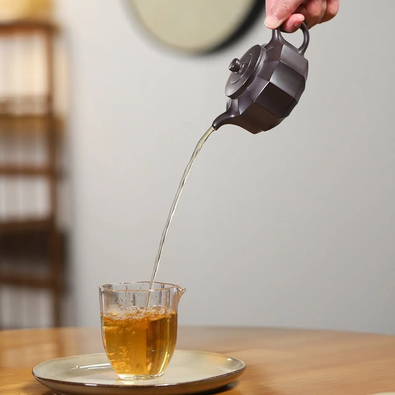 Han Jun 200cc - Yixing Handmade Teapot 江苏宜兴