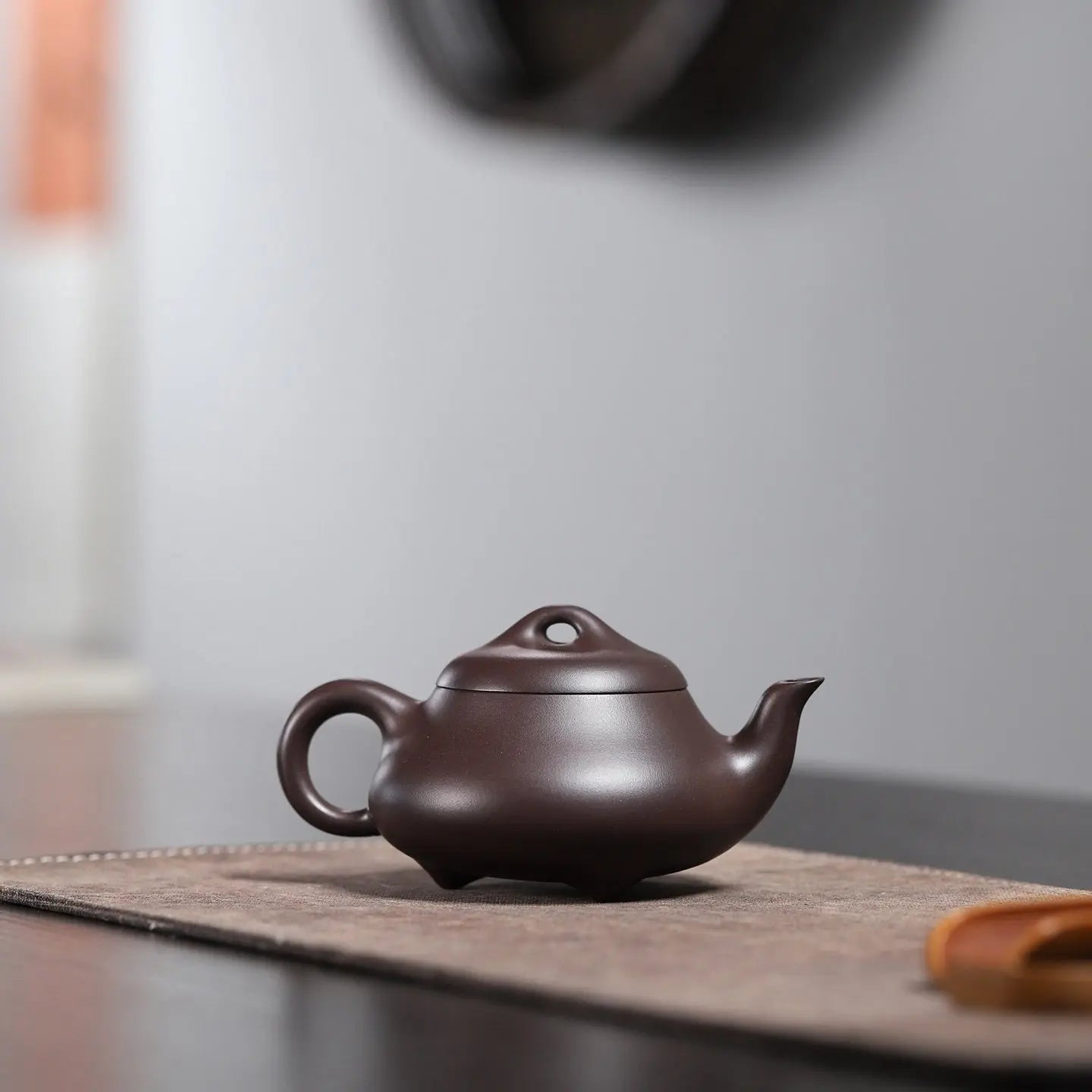 Han Tang Shi Piao 160cc - Yixing Handmade Teapot 江苏宜兴