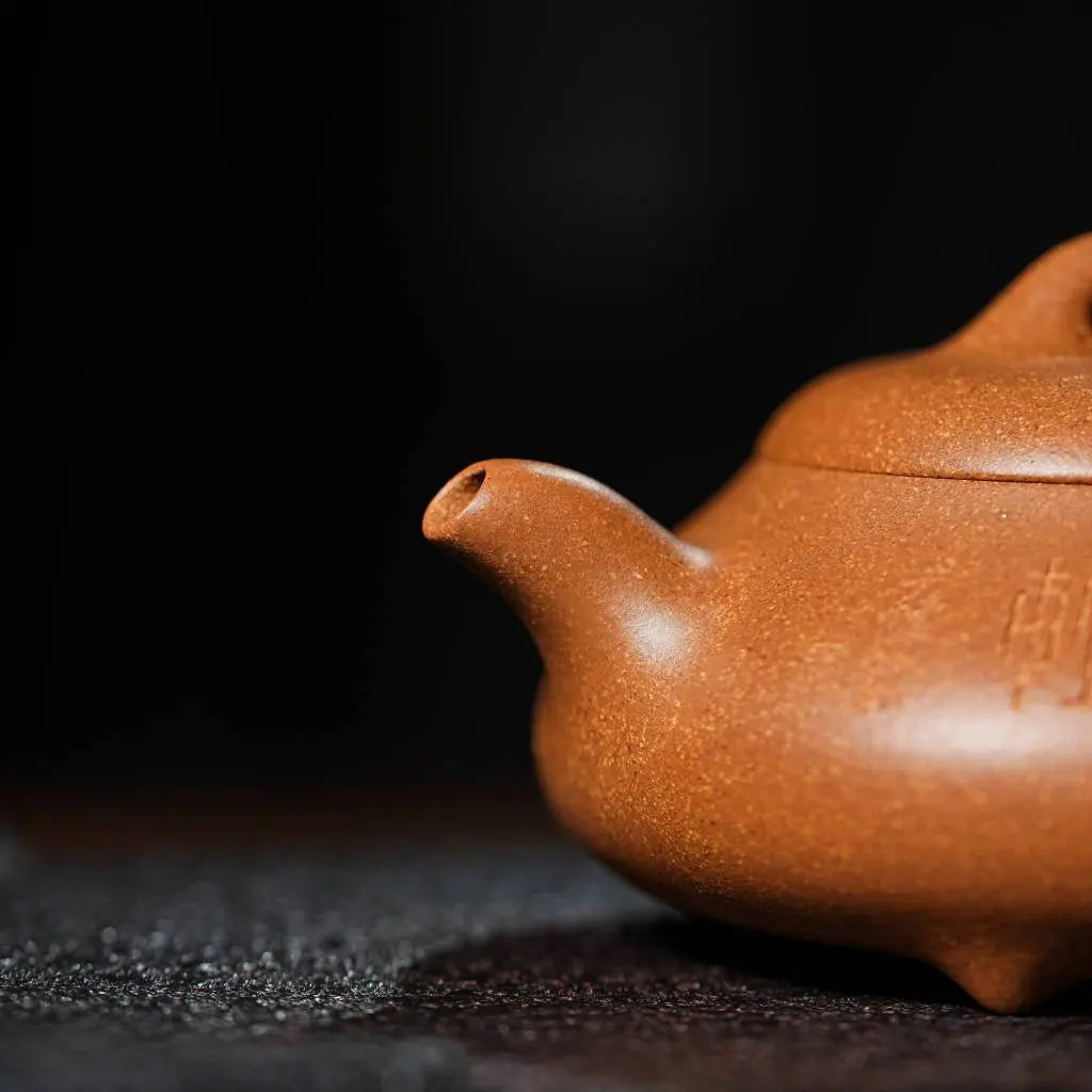 Han Tang Shi Piao 175cc - Yixing Handmade Teapot 江苏宜兴