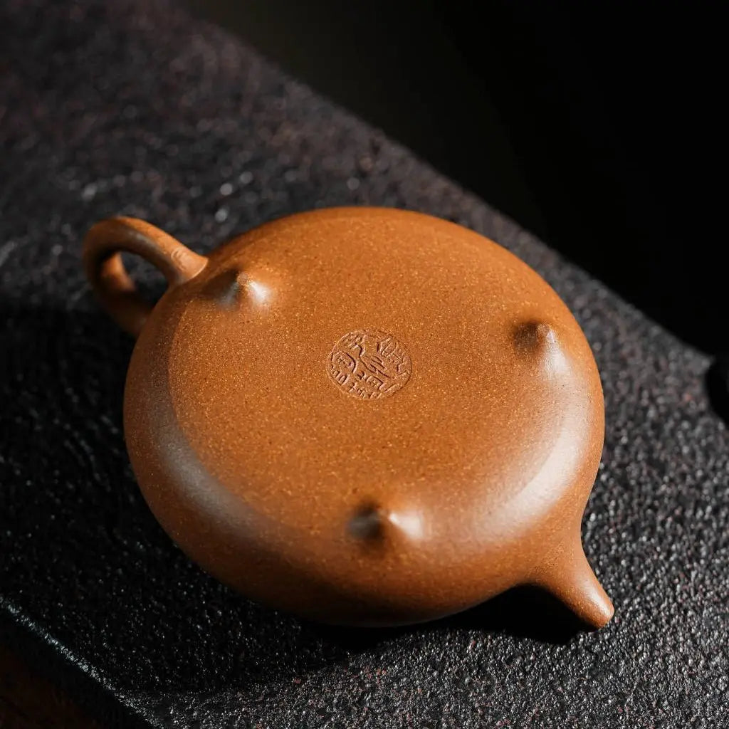 Han Tang Shi Piao 175cc - Yixing Handmade Teapot 江苏宜兴