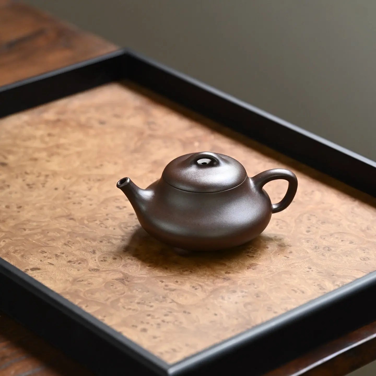 Han Tang Shi Piao 180cc - Yixing Handmade Teapot 江苏宜兴