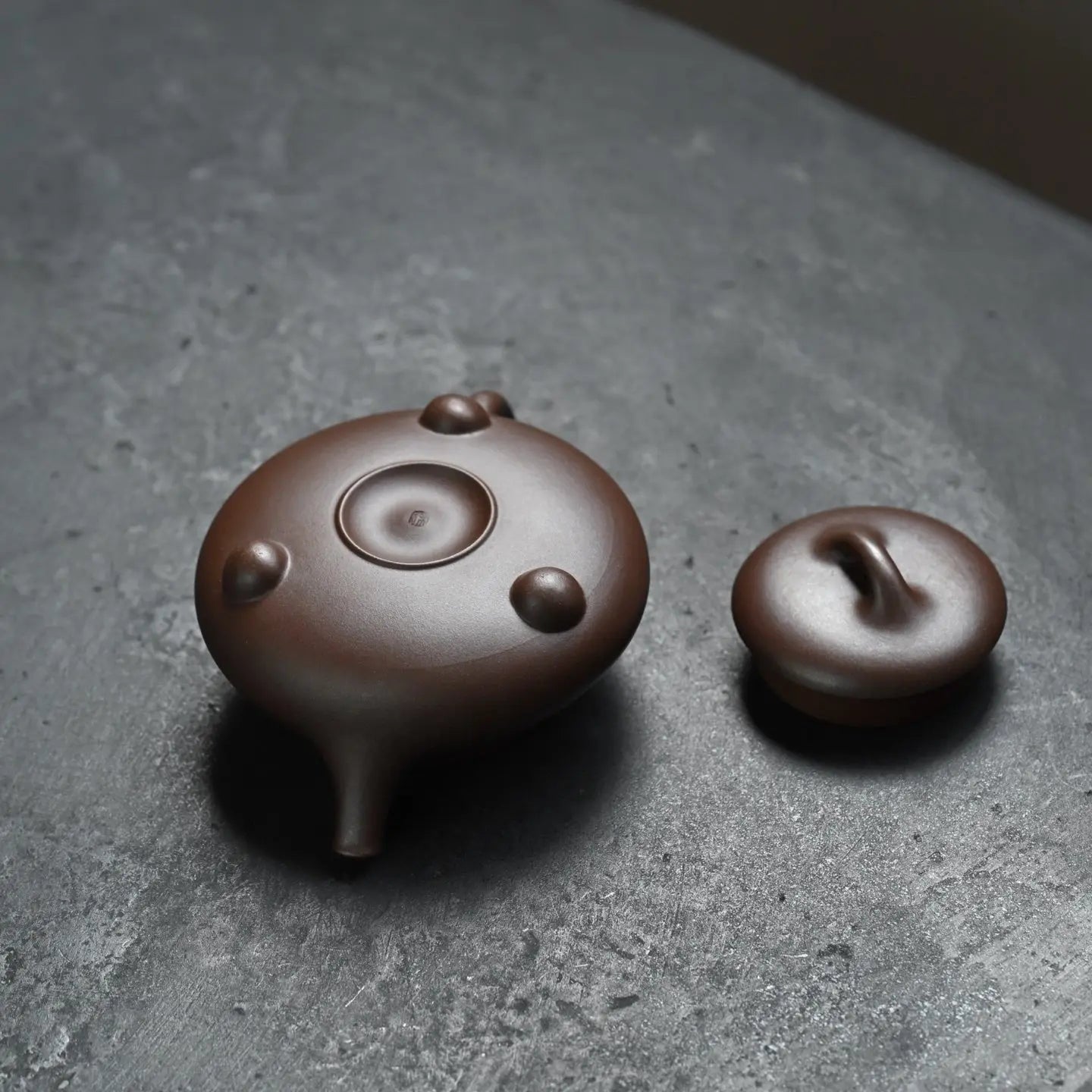 Han Tang Shi Piao 180cc - Yixing Handmade Teapot 江苏宜兴