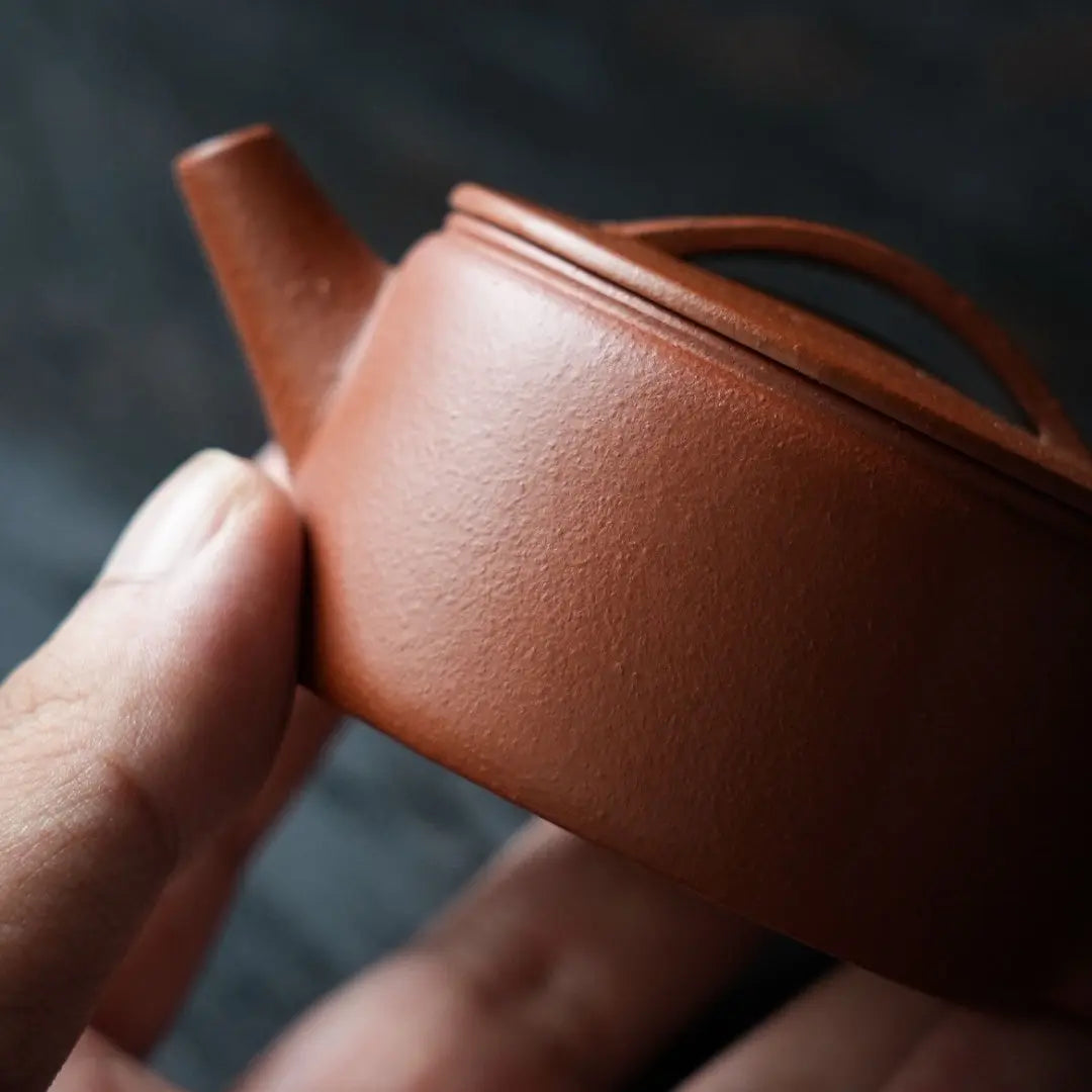 Han Wa 100cc - Yixing Handmade Teapot 江苏宜兴