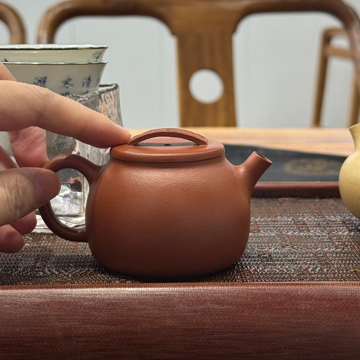 Han Wa 130cc - Yixing Handmade Teapot 江苏宜兴