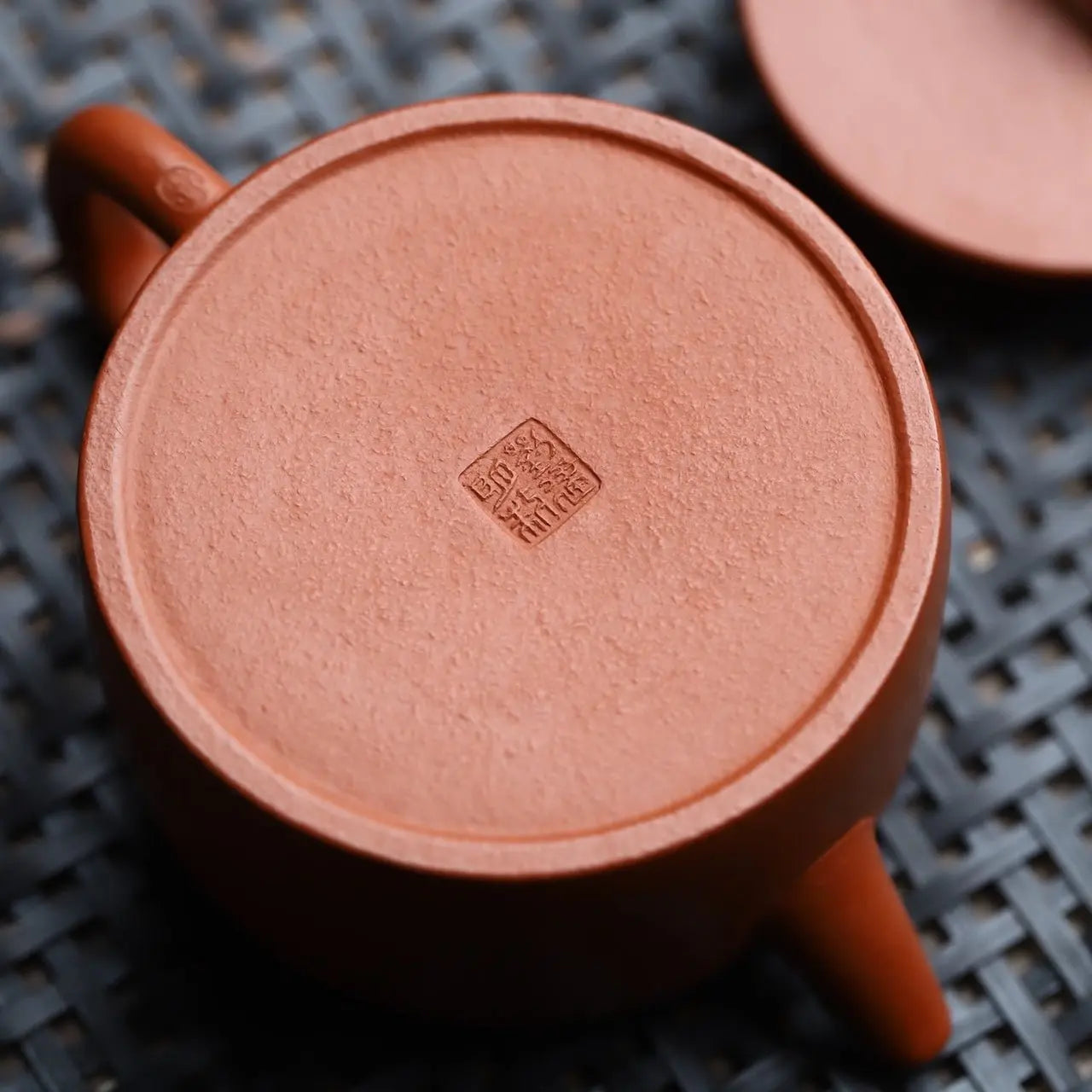 Han Wa 140cc - Yixing Handmade Teapot 江苏宜兴